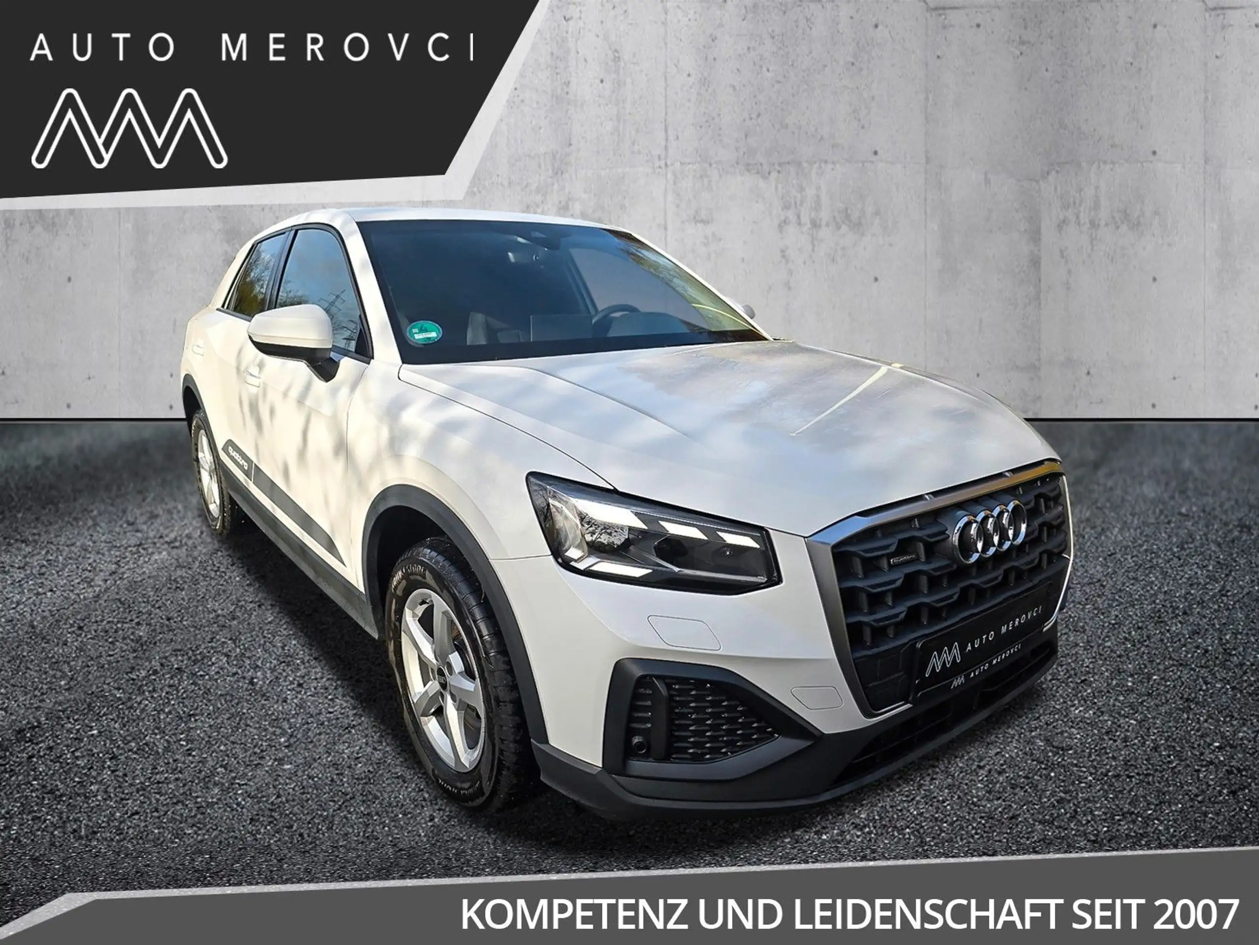 Audi - Q2