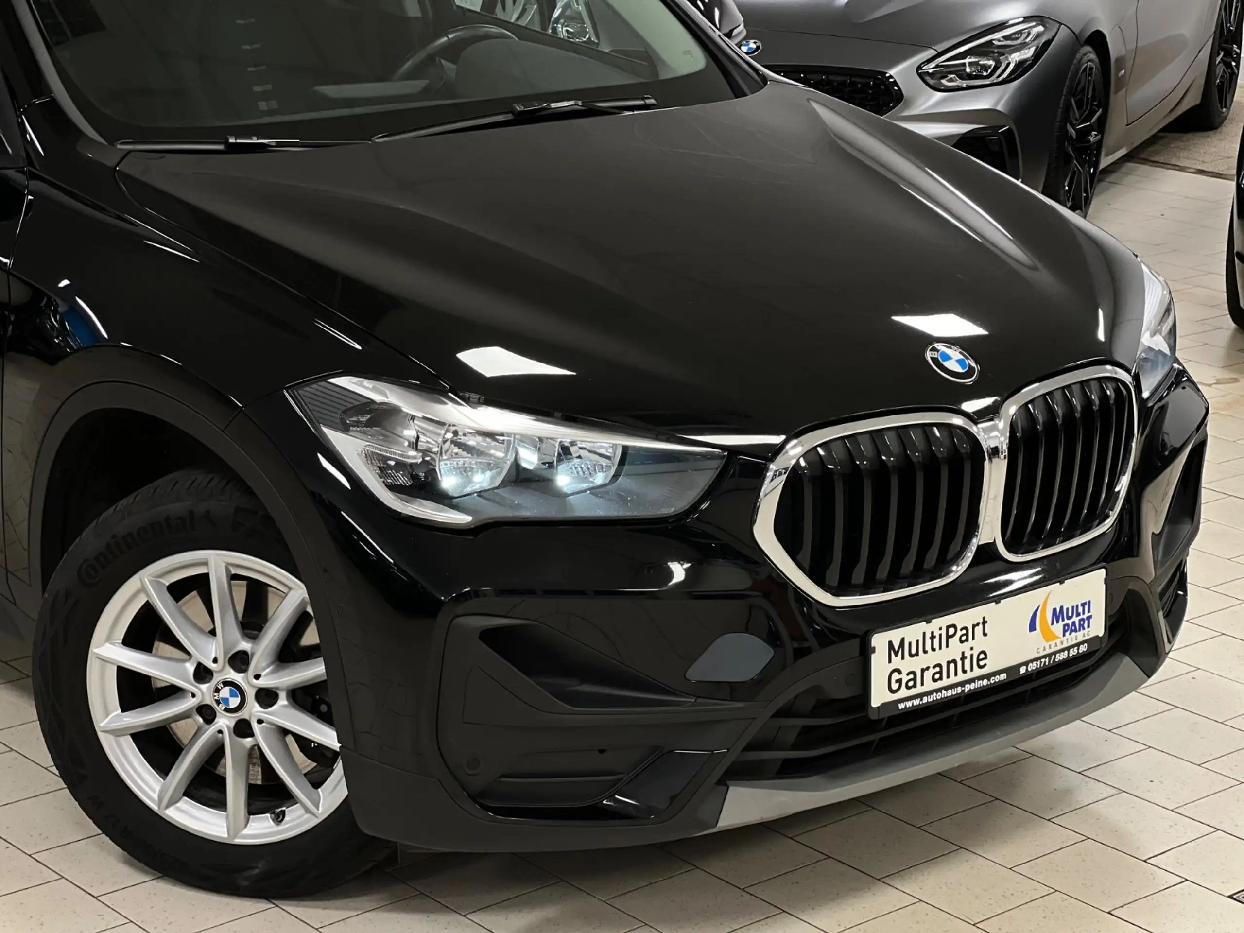 BMW - X1