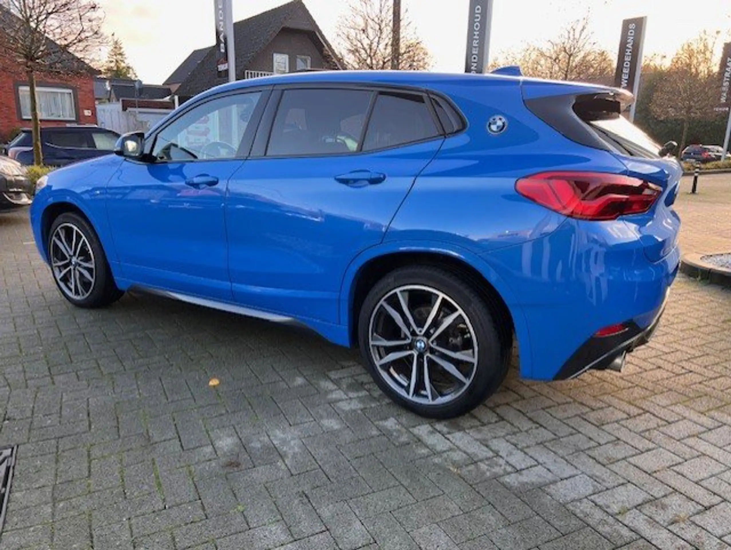 BMW - X2