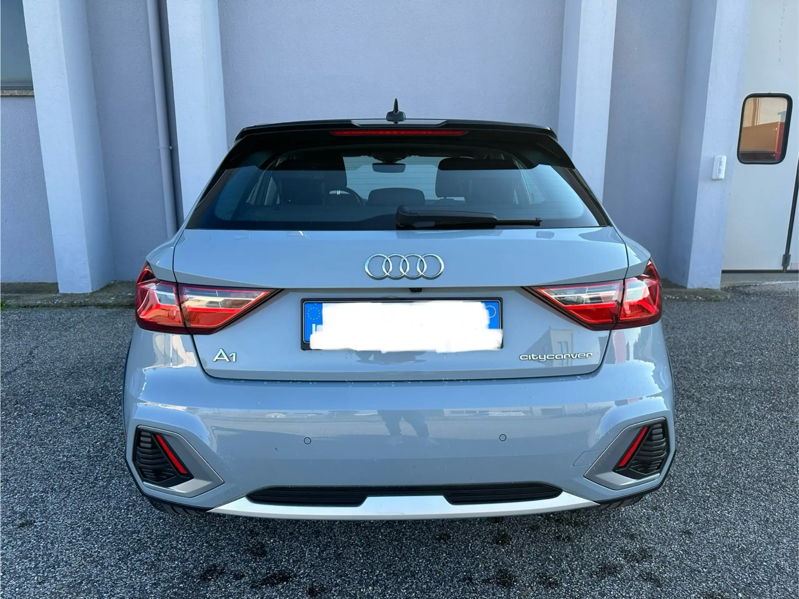 Audi - A1