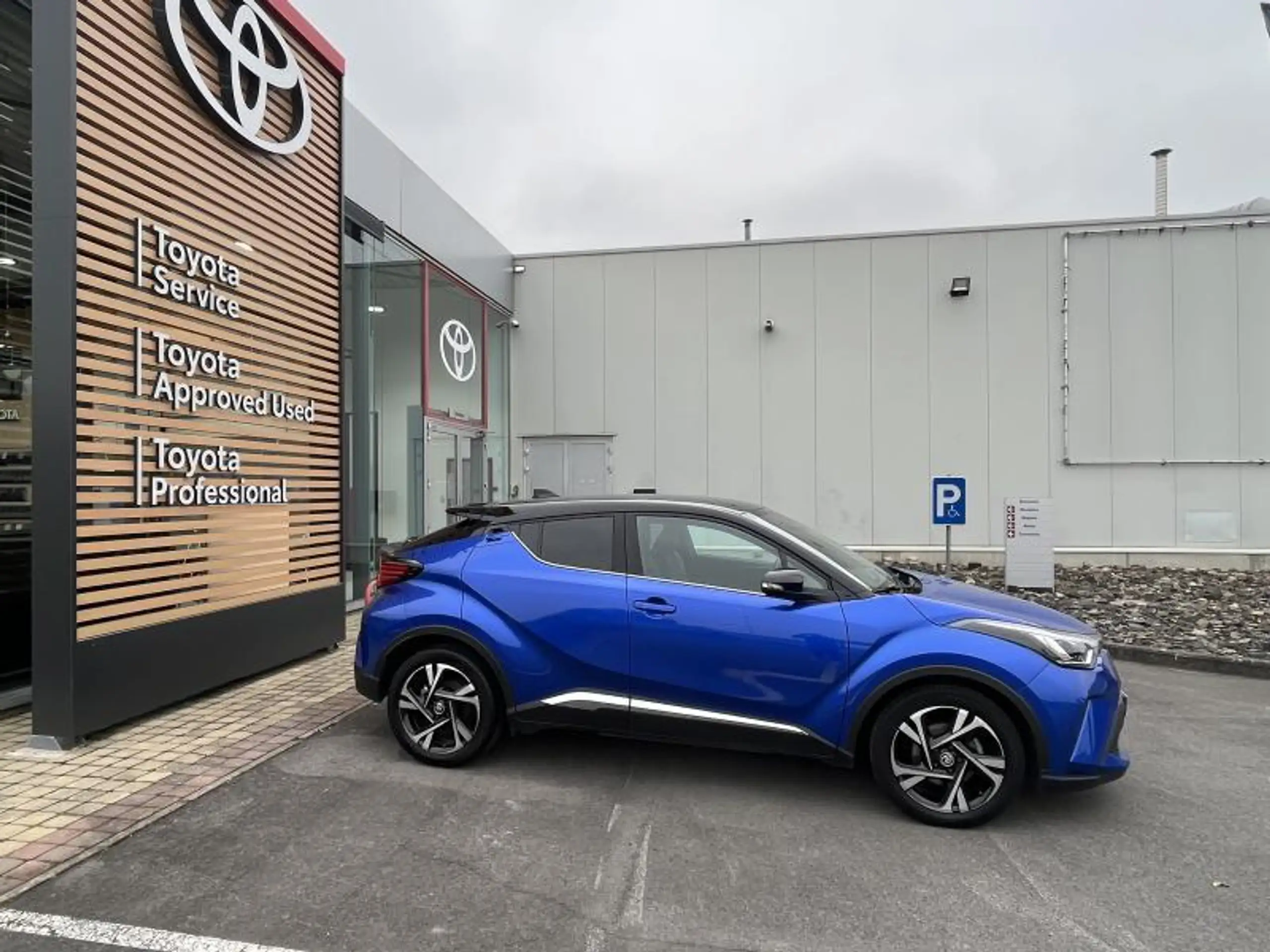 Toyota - C-HR