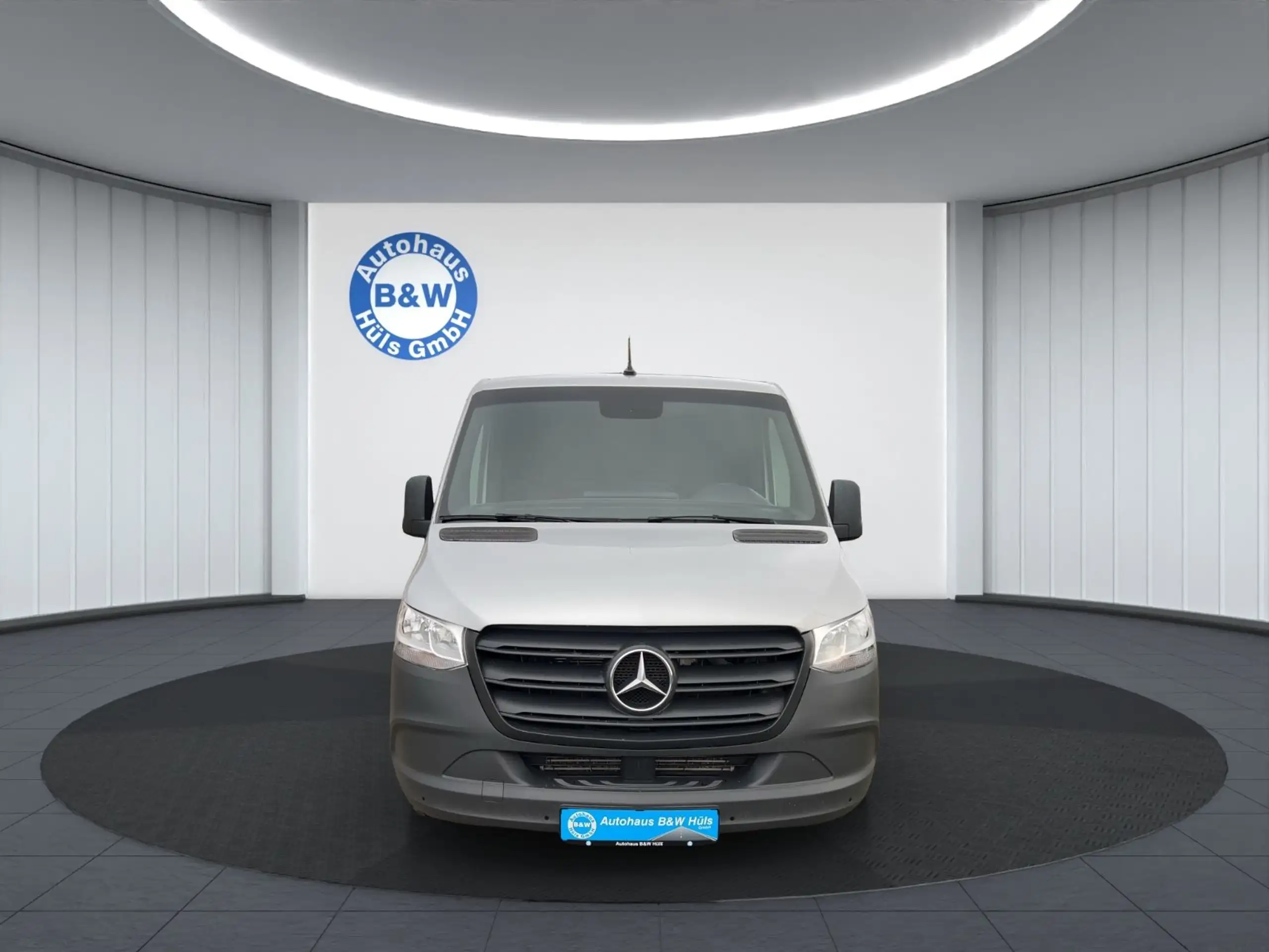 Mercedes-Benz - Sprinter