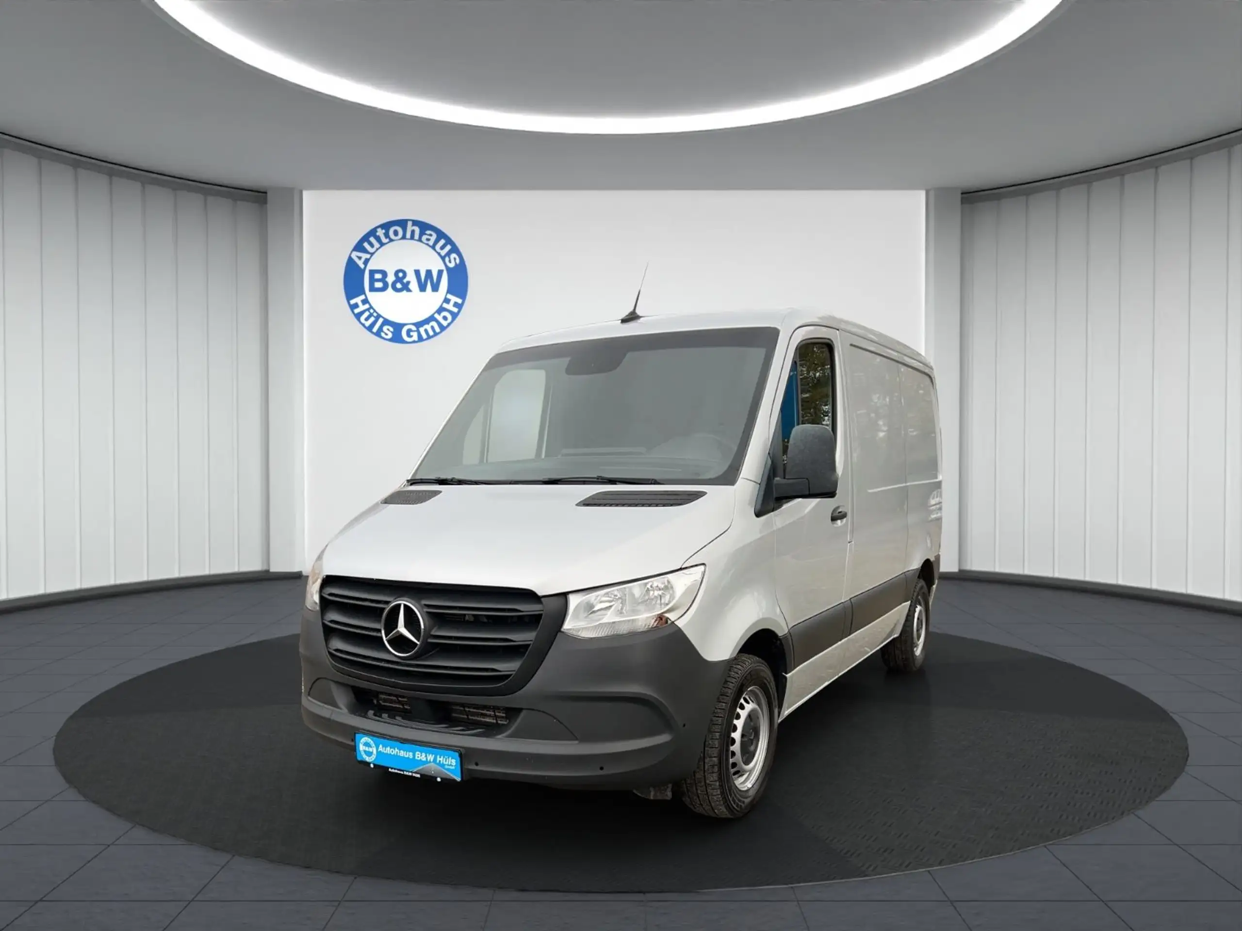 Mercedes-Benz - Sprinter