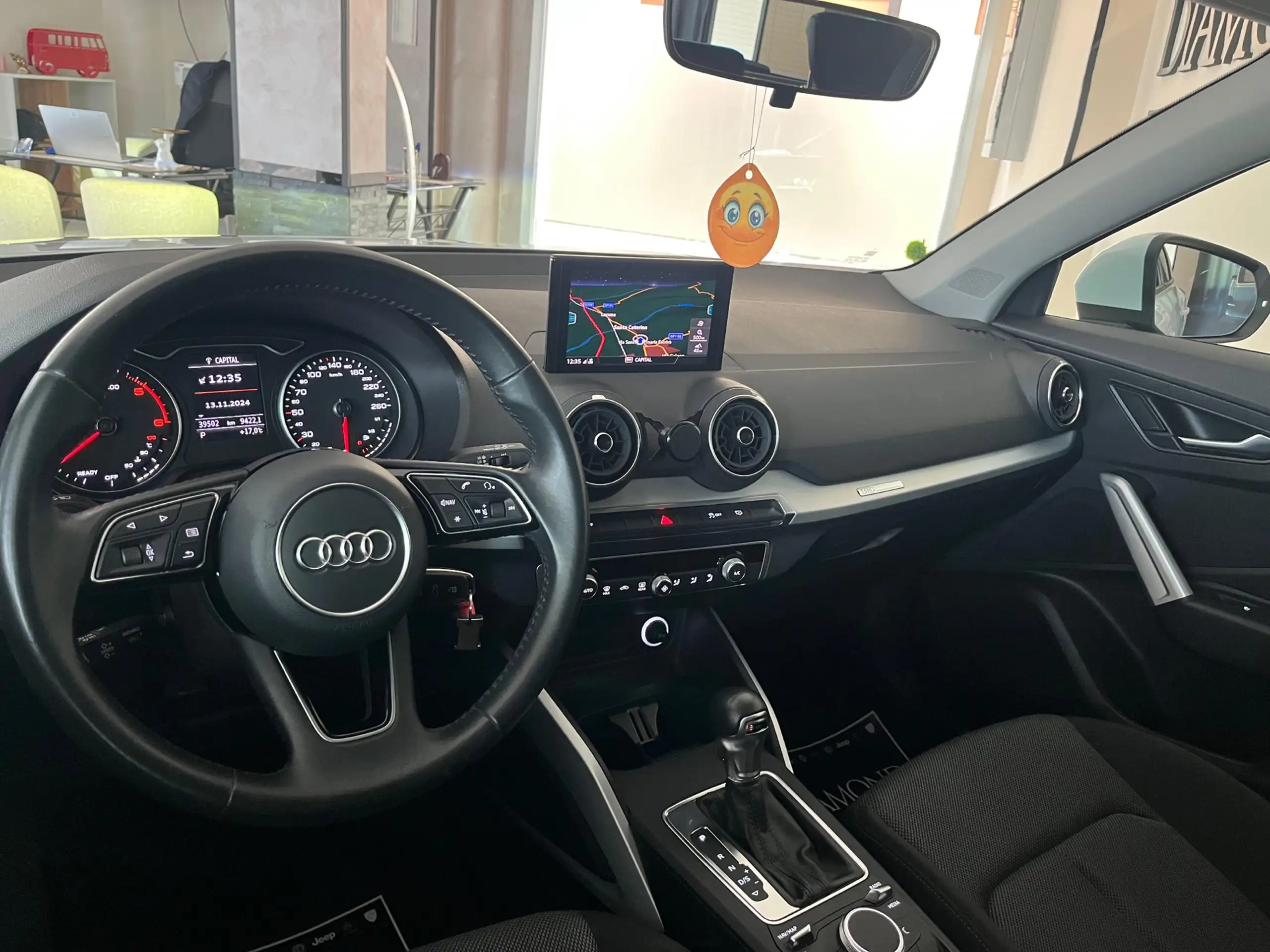 Audi - Q2