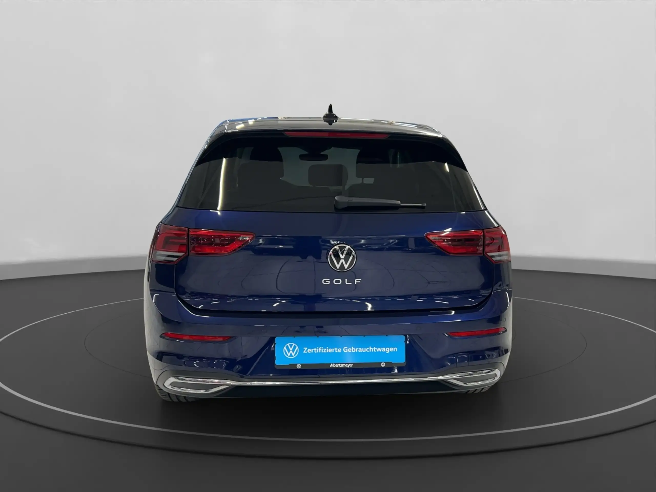 Volkswagen - Golf