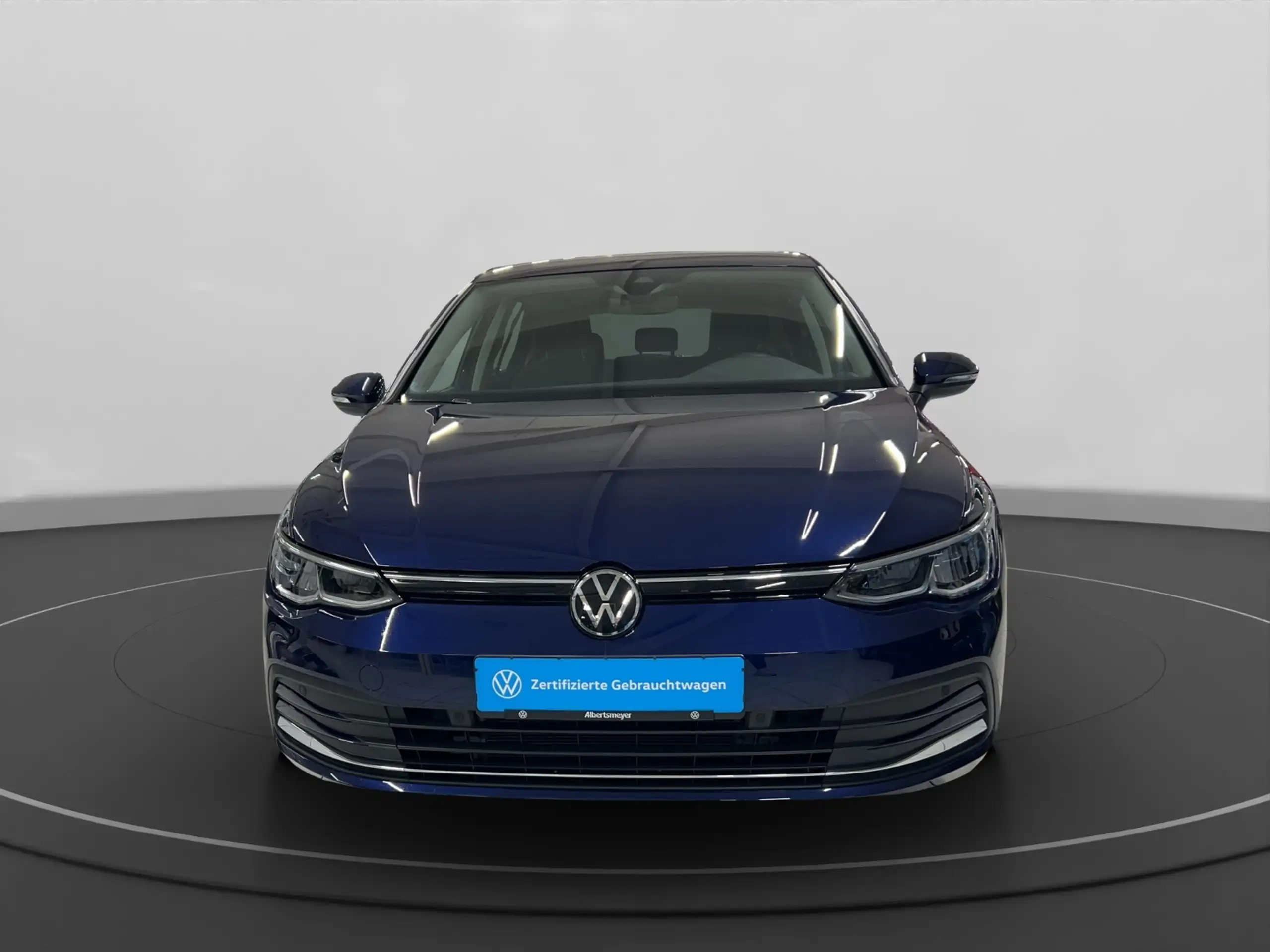 Volkswagen - Golf