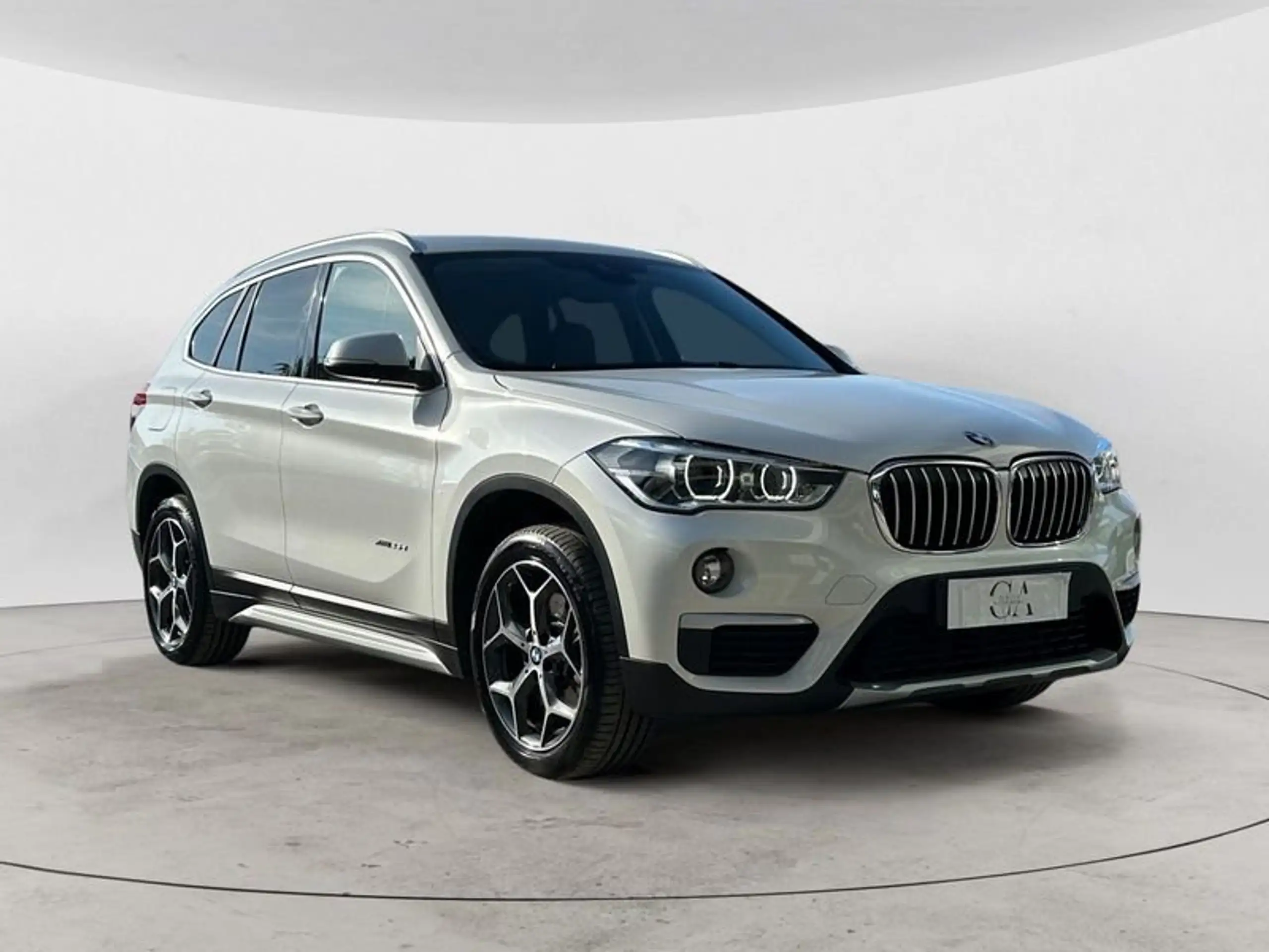 BMW - X1