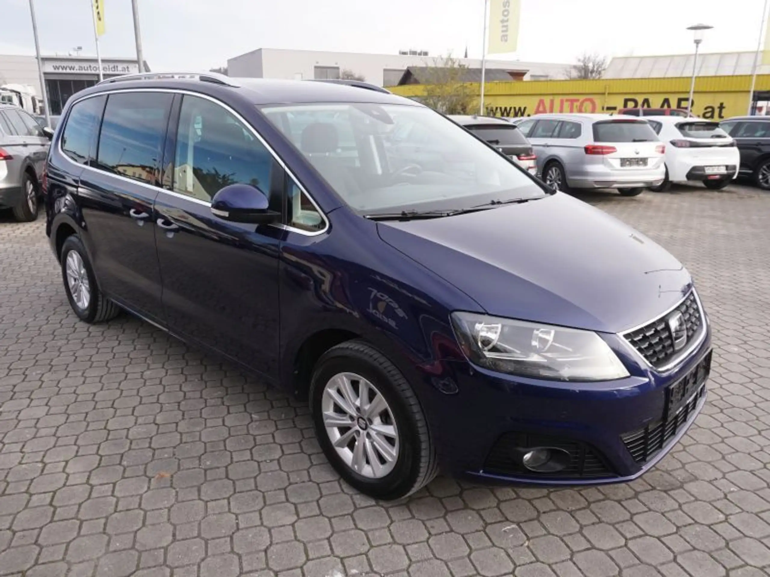 SEAT - Alhambra