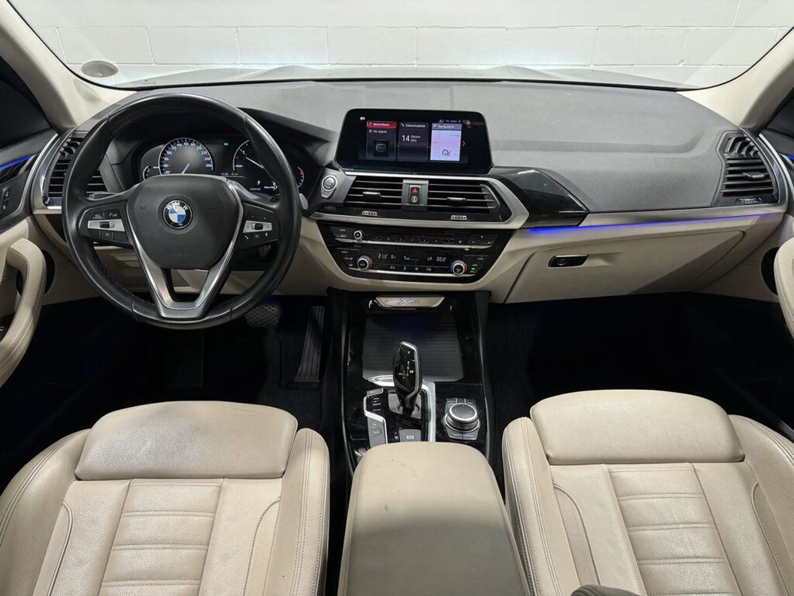 BMW - X3