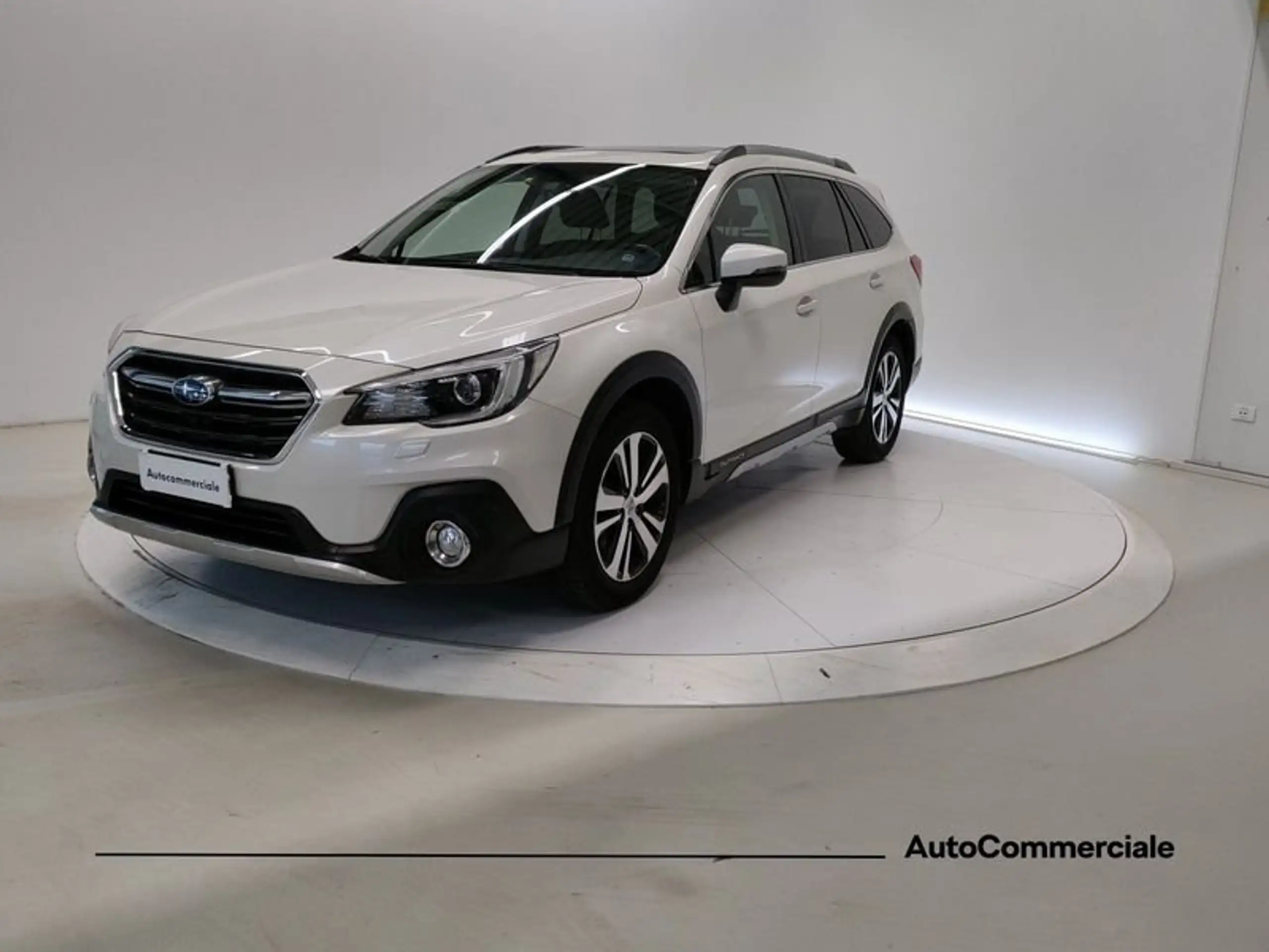 Subaru - OUTBACK