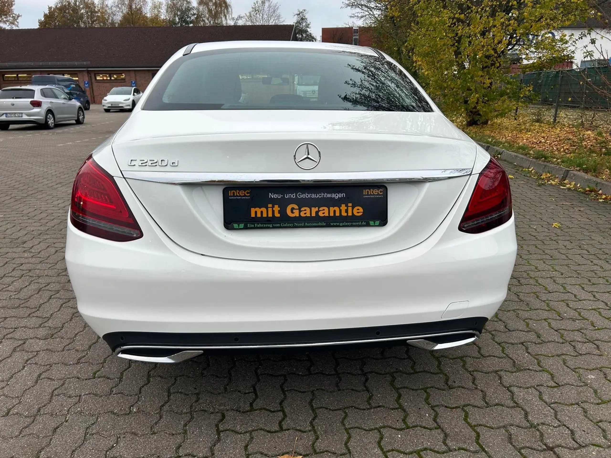 Mercedes-Benz - C 220