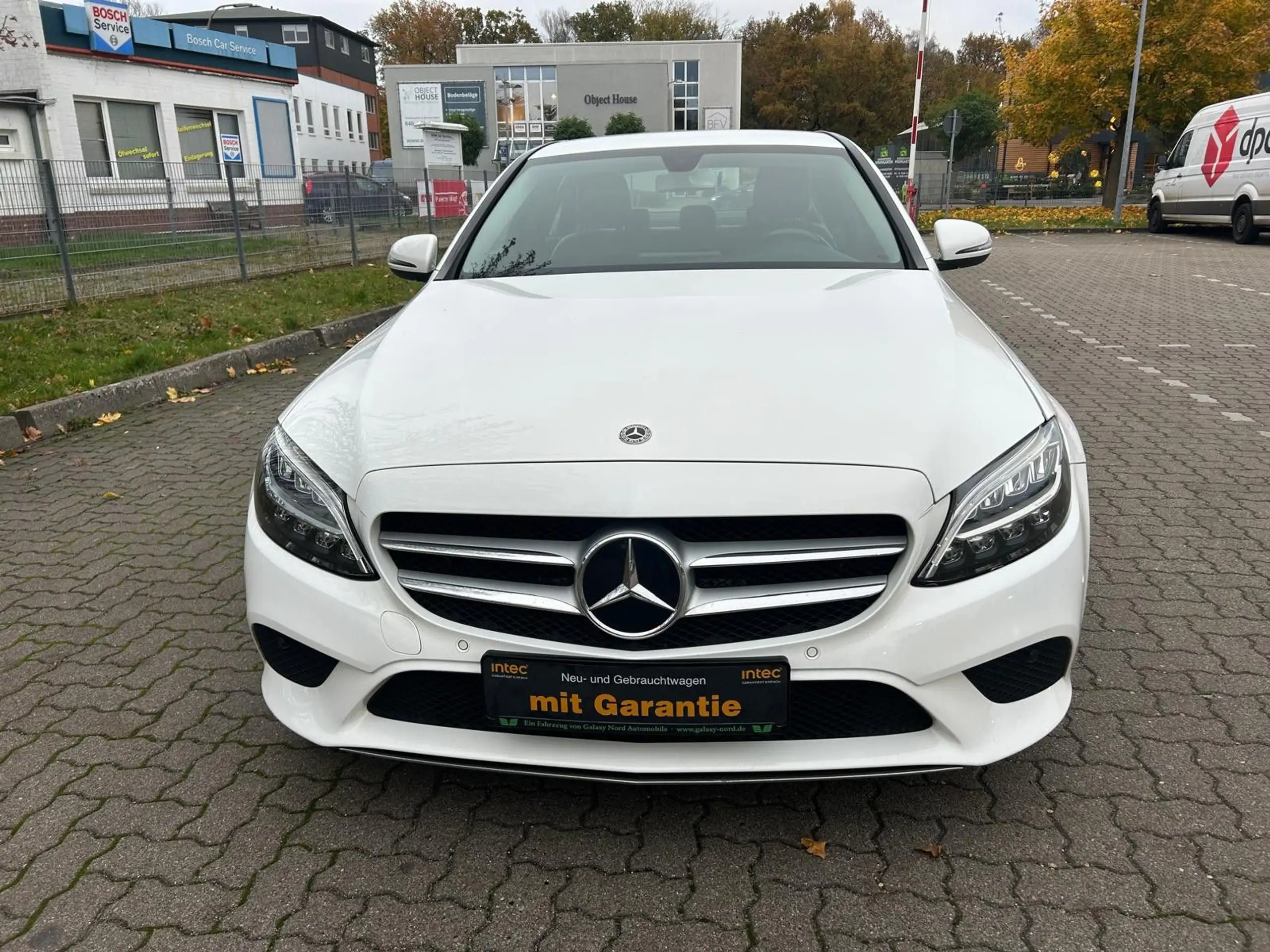 Mercedes-Benz - C 220