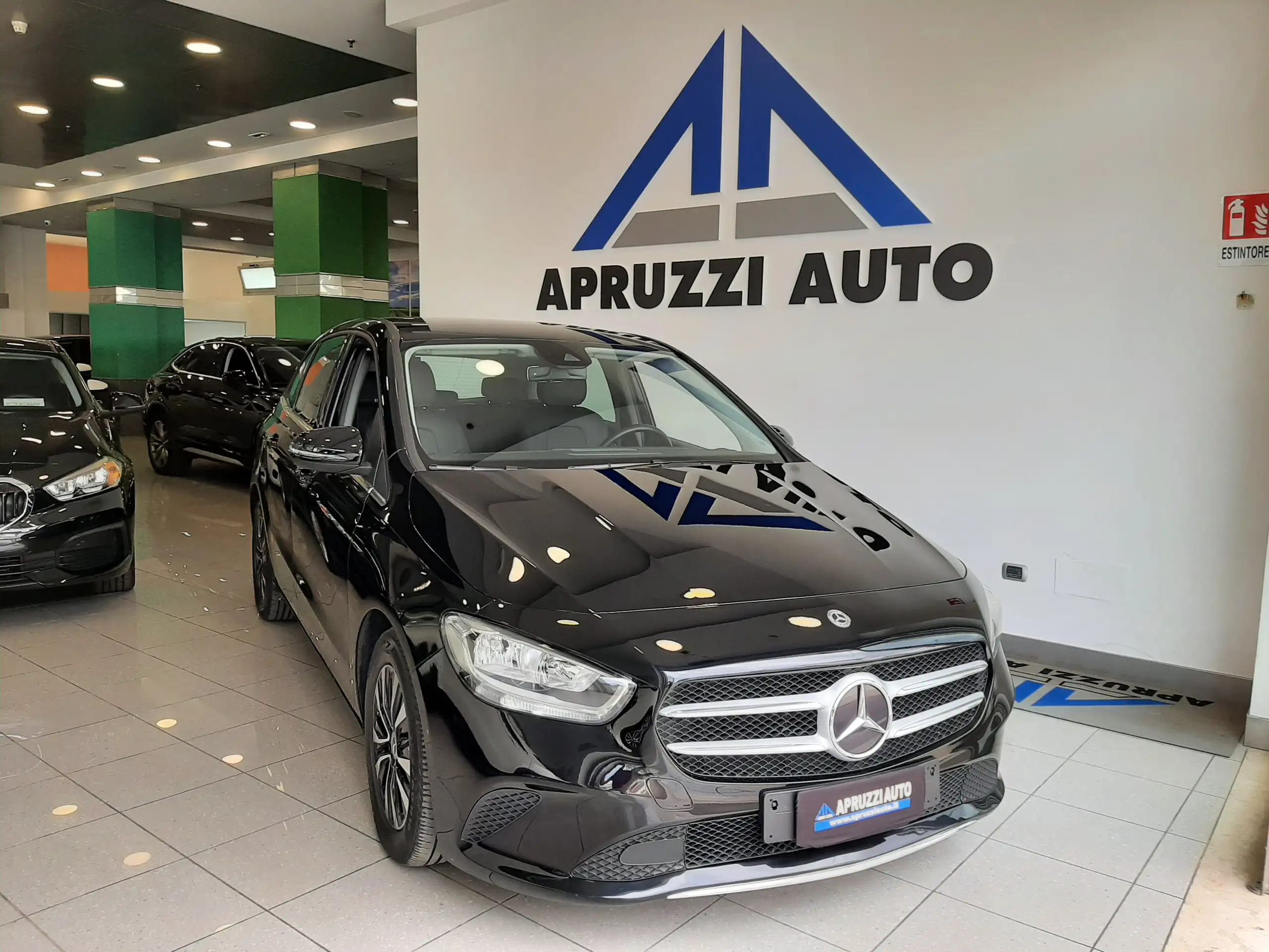 Mercedes-Benz B 180 2022