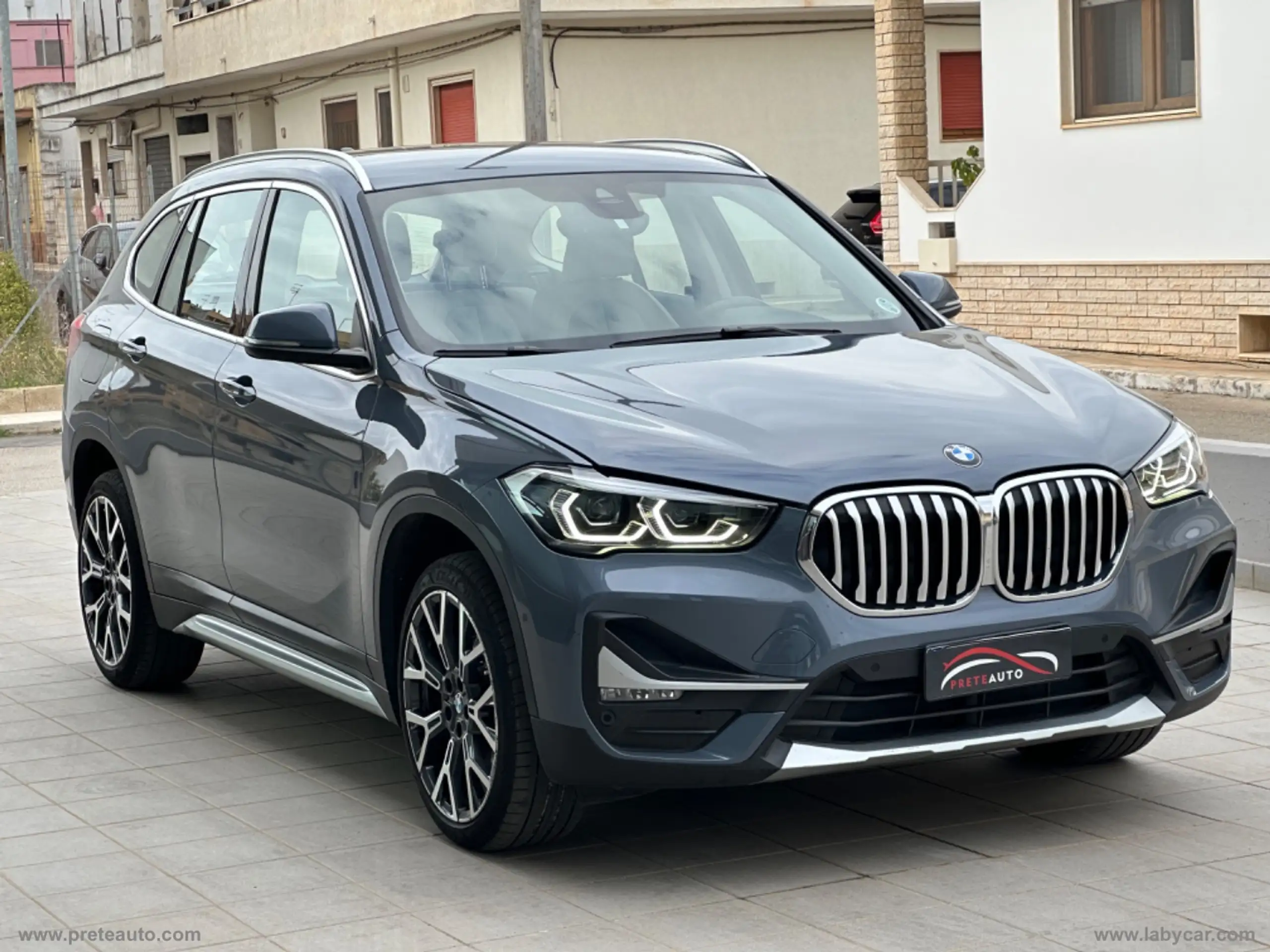 BMW - X1