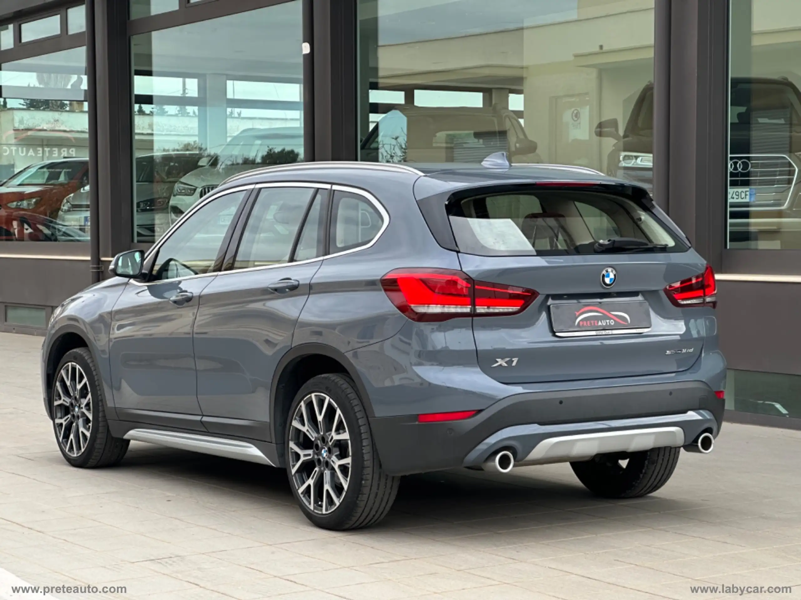 BMW - X1