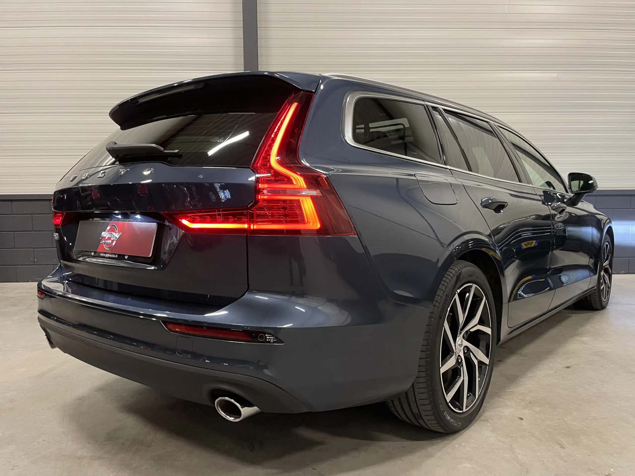 Volvo - V60