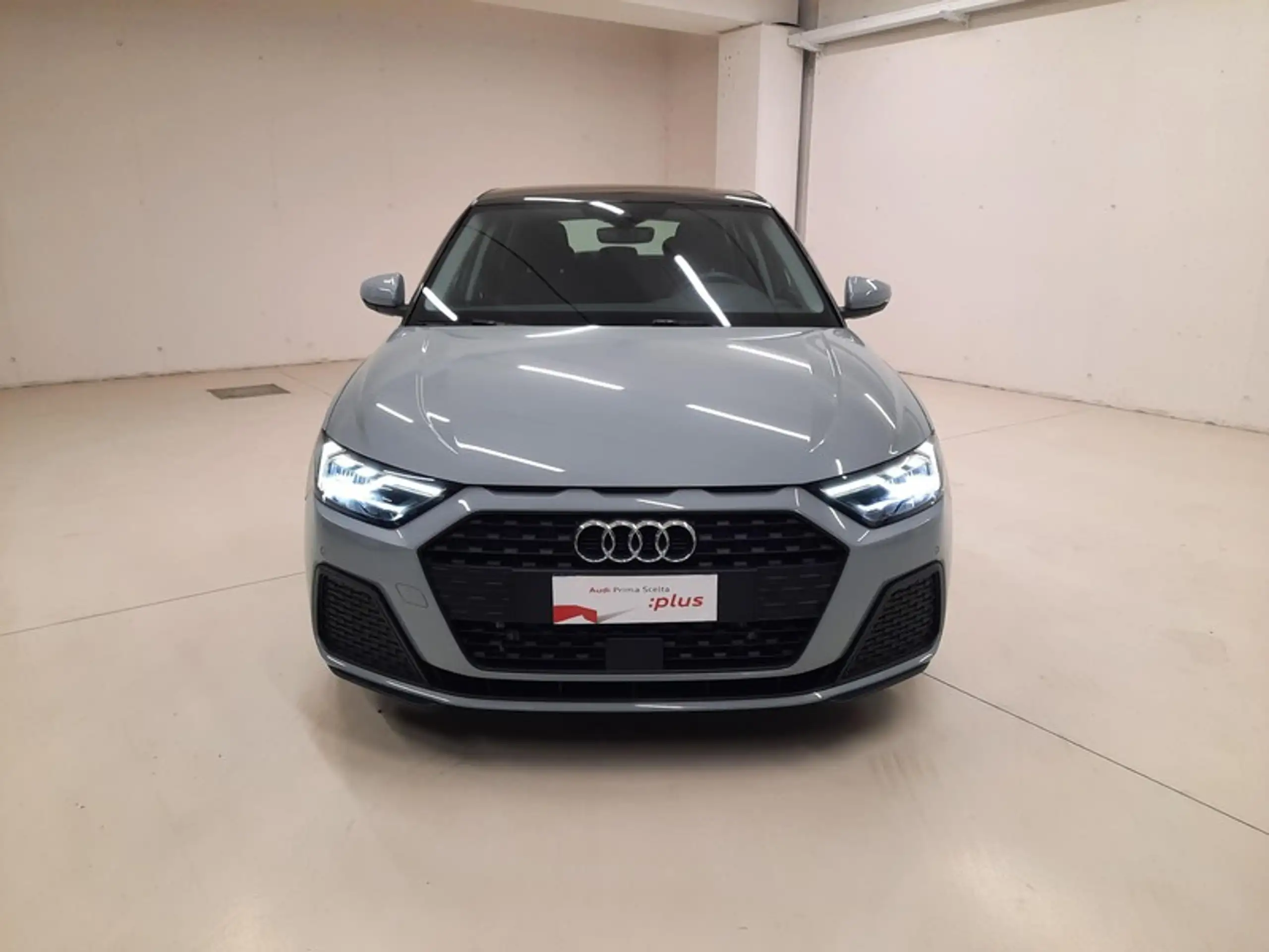 Audi - A1