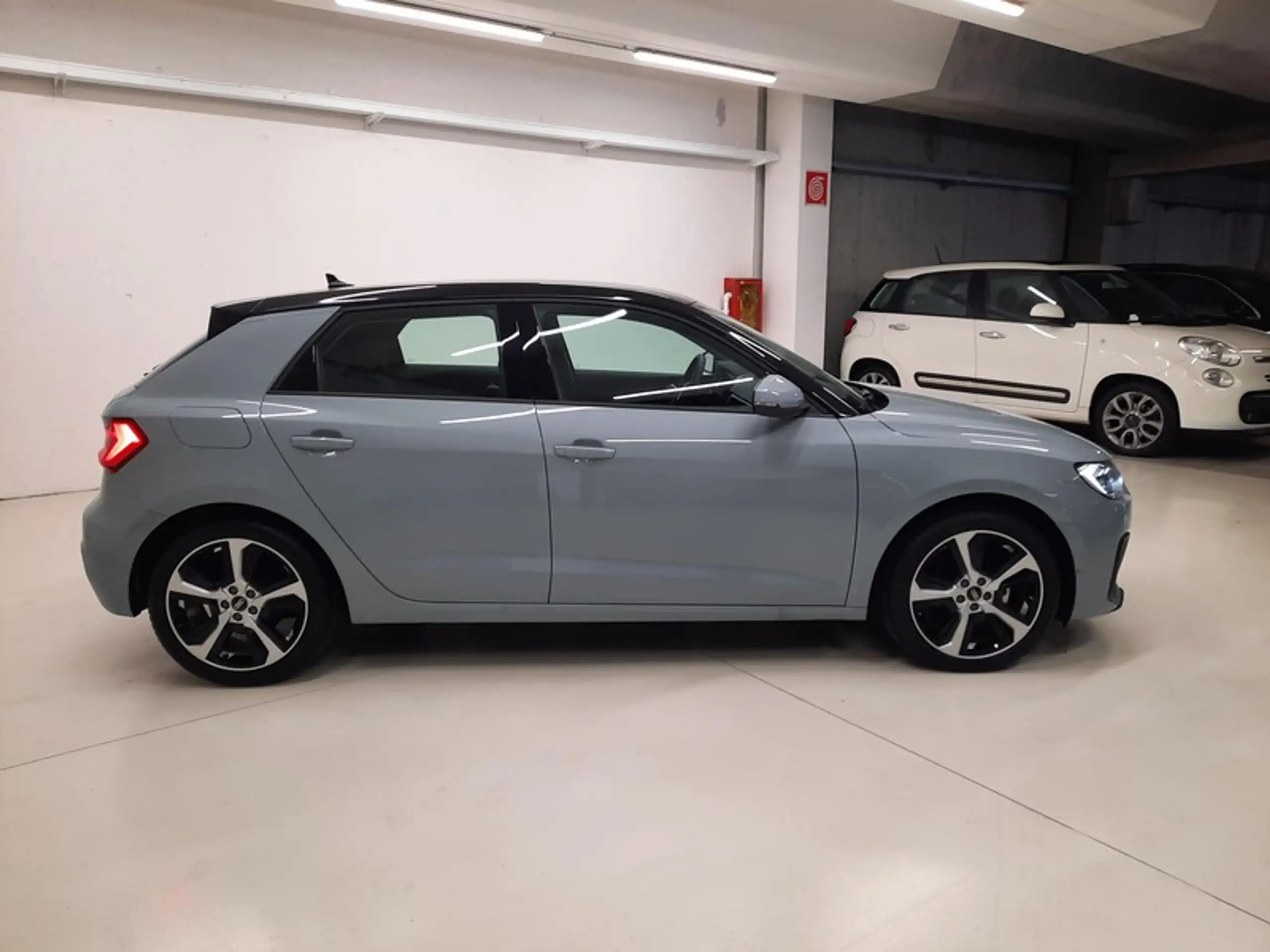 Audi - A1