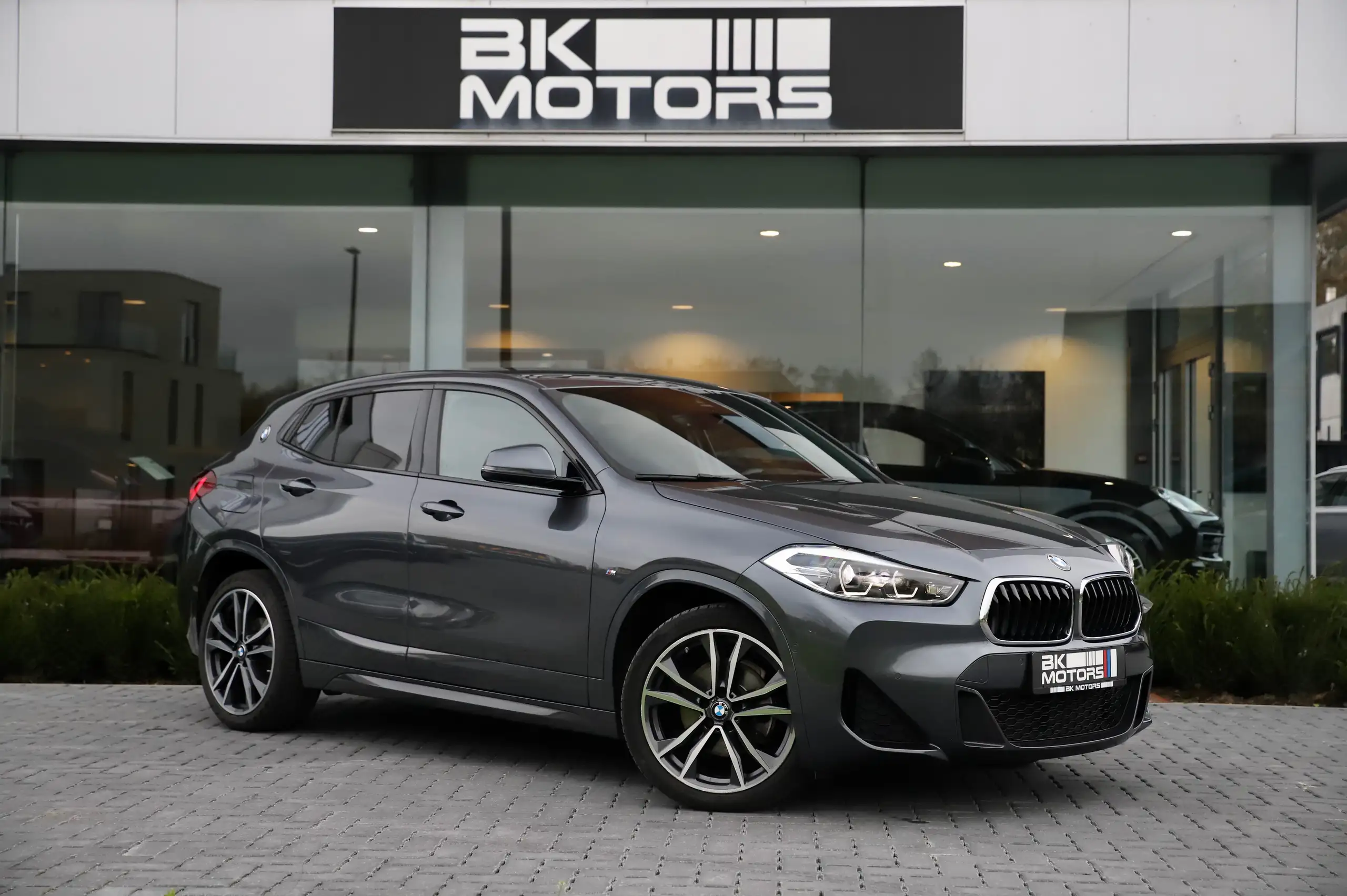 BMW - X2