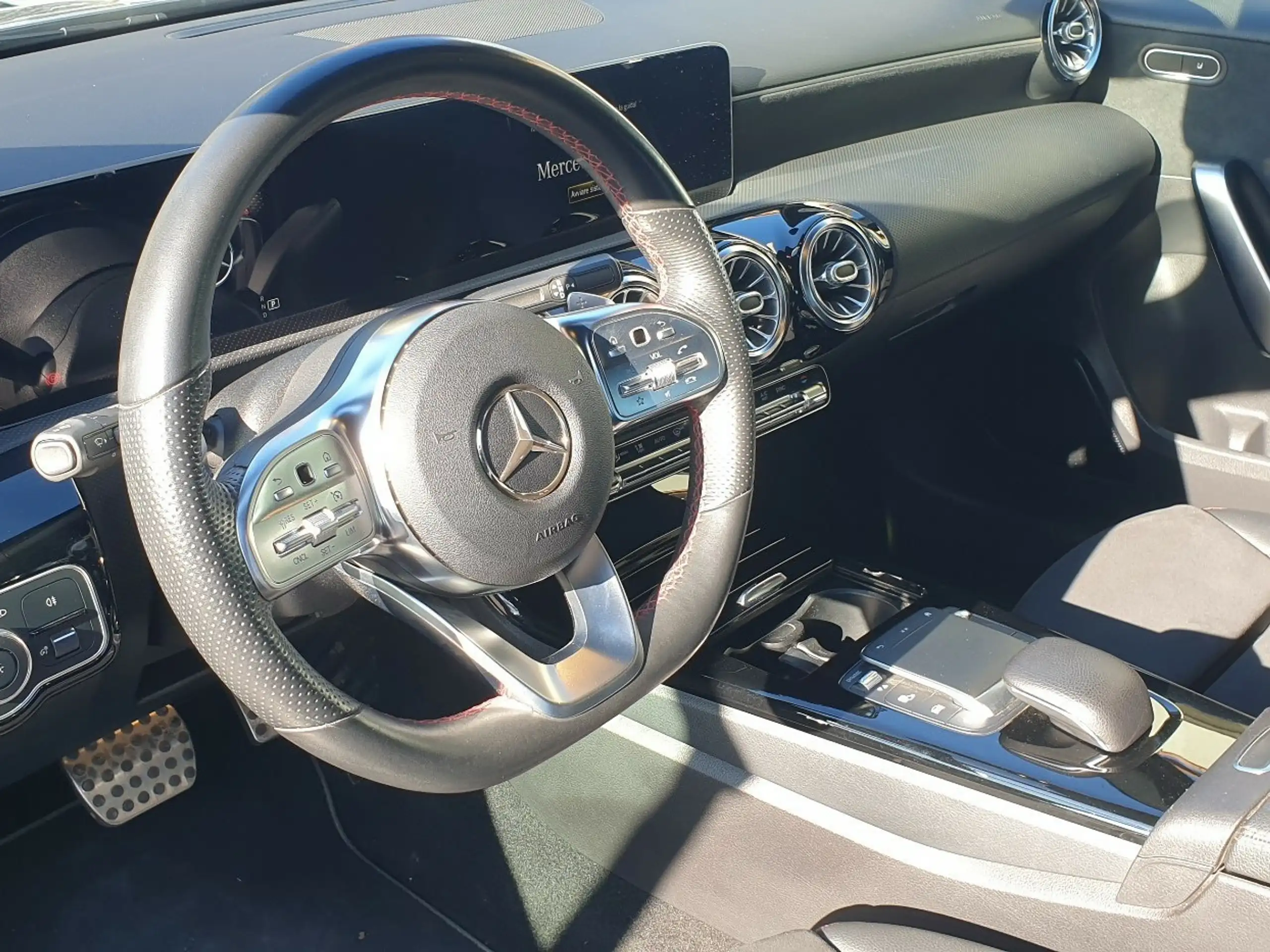 Mercedes-Benz - A 180