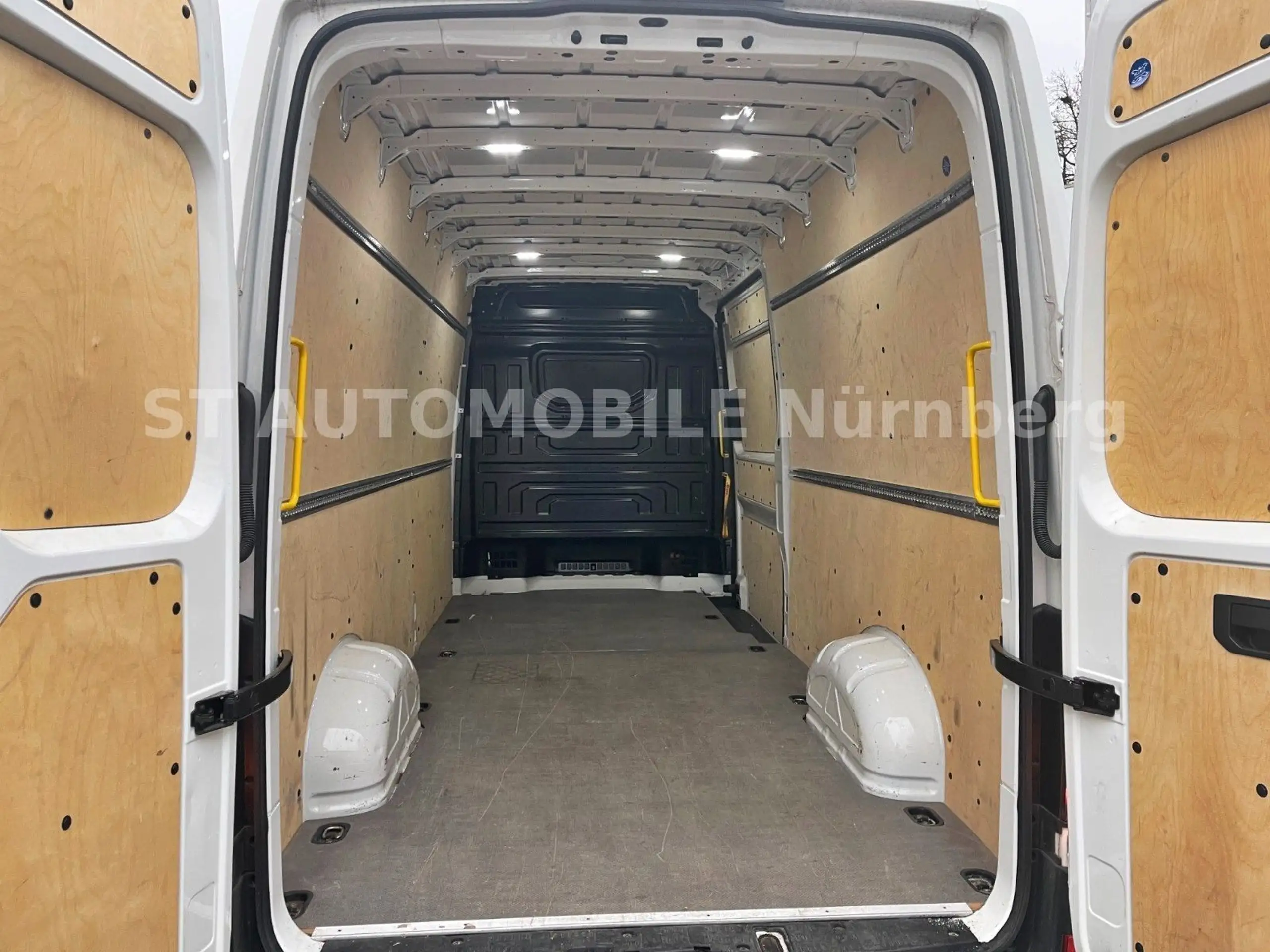 Volkswagen - Crafter