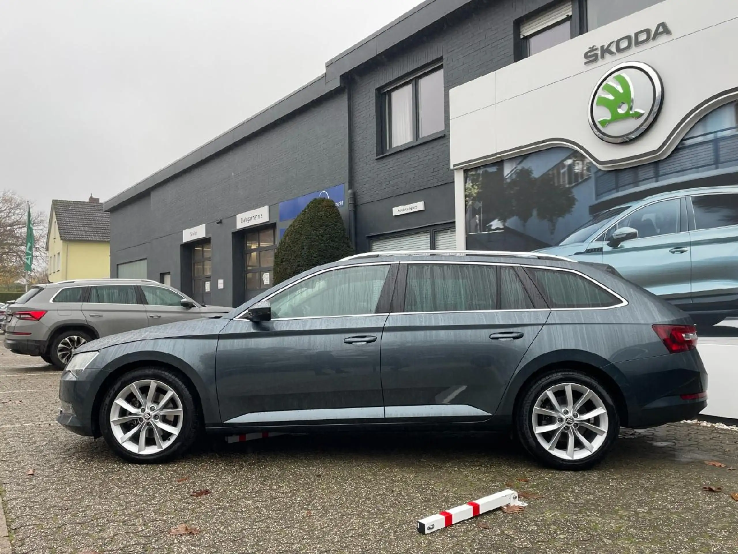 Skoda - Superb