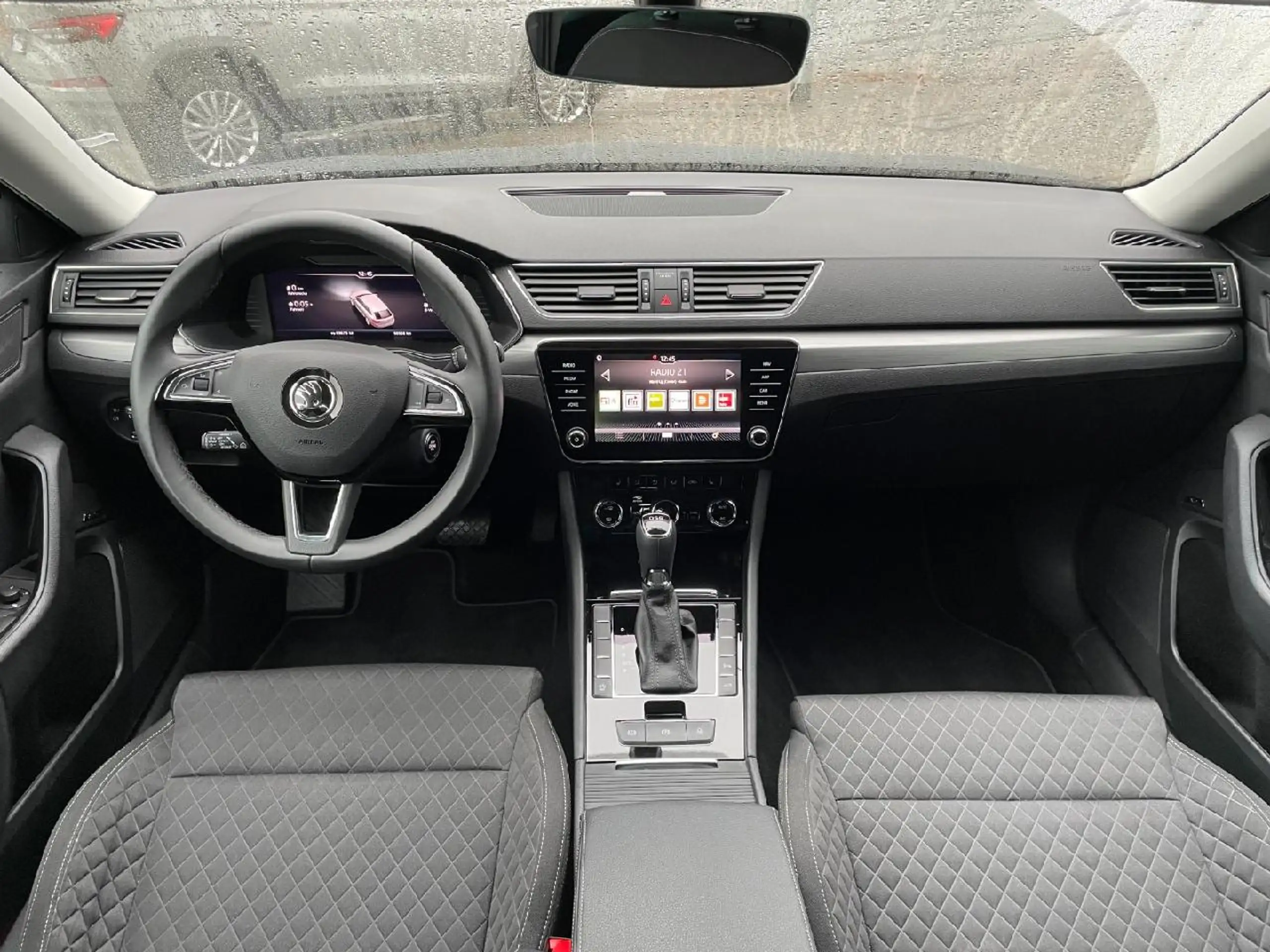 Skoda - Superb