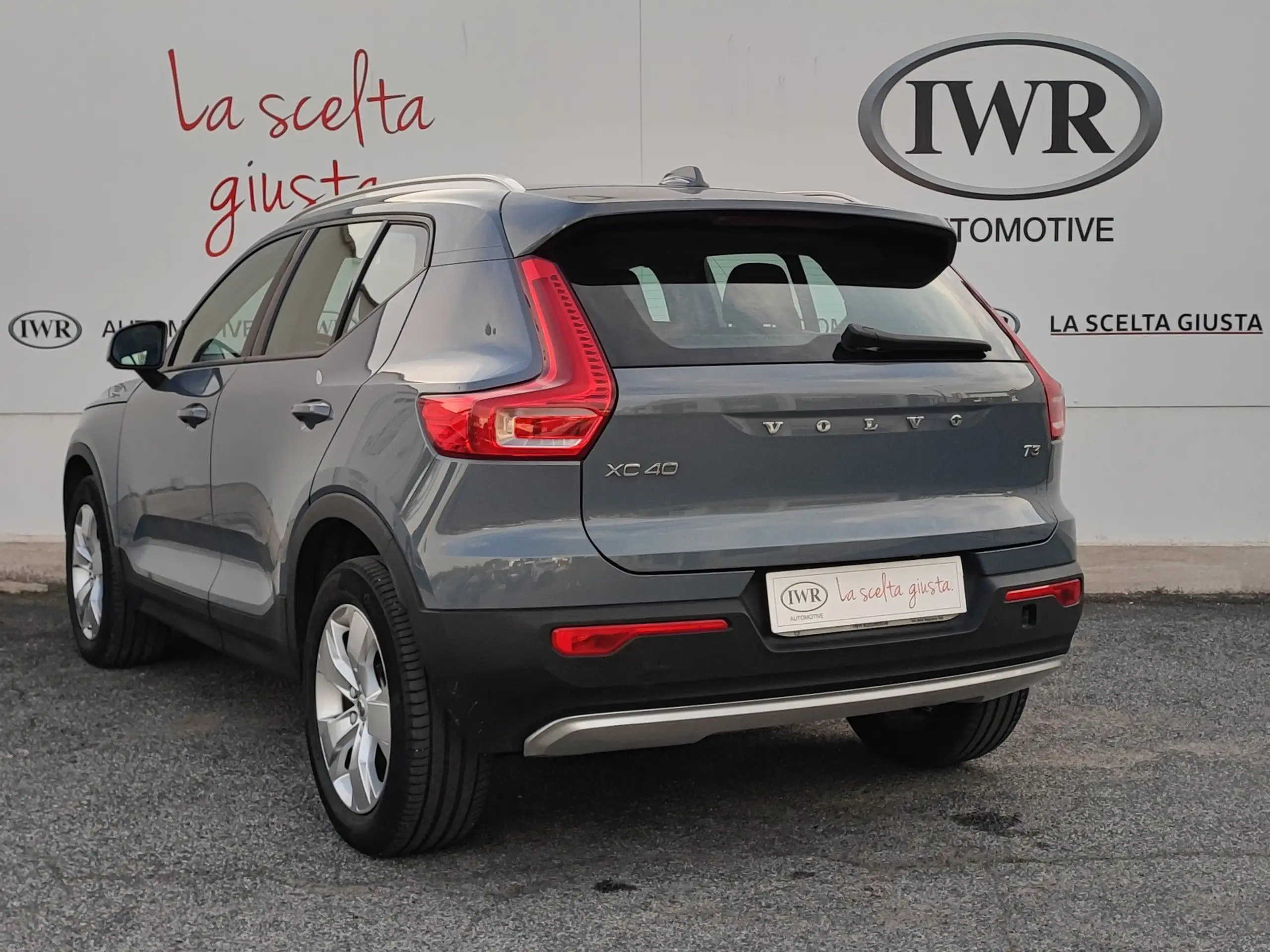 Volvo - XC40