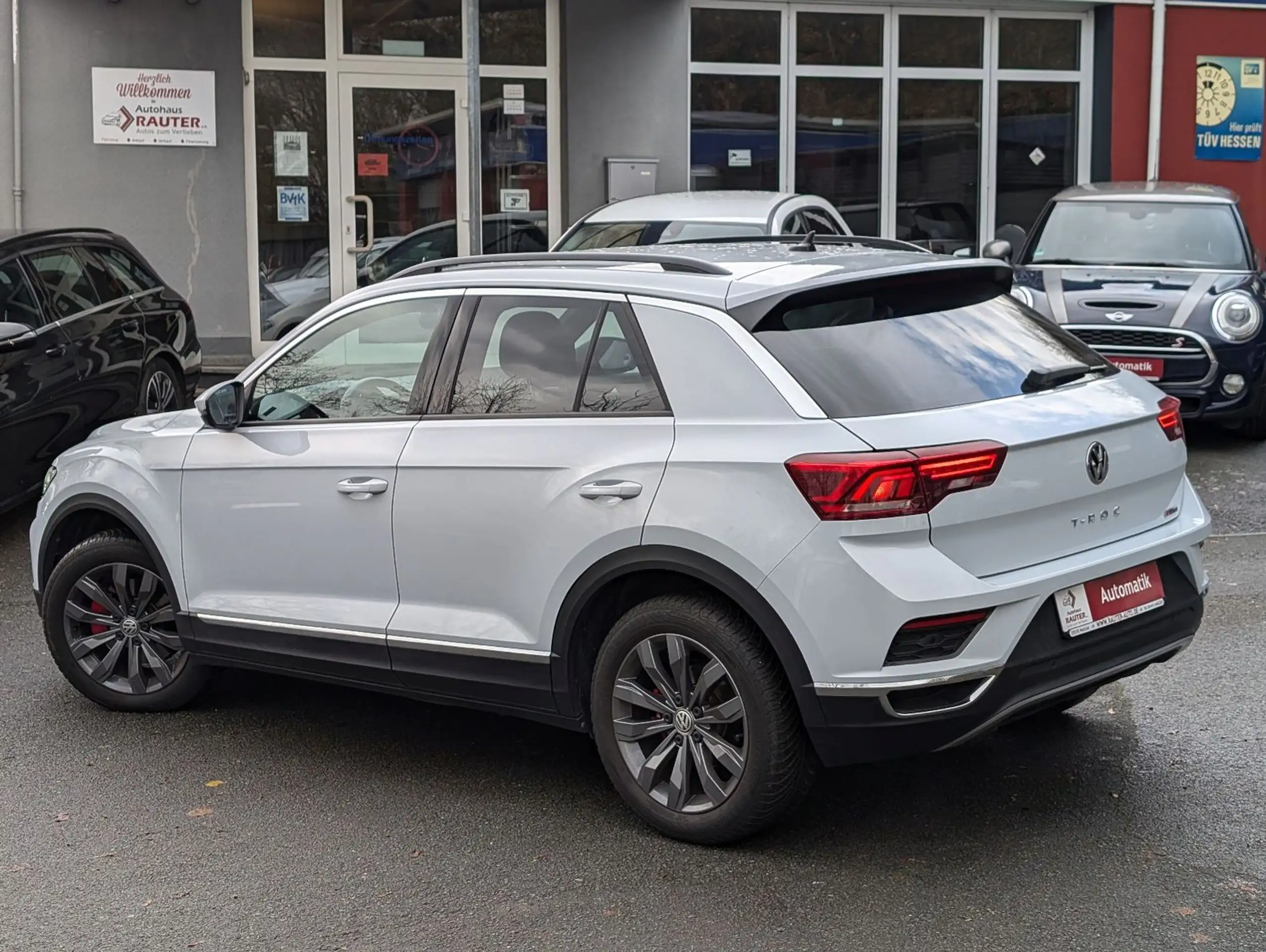 Volkswagen - T-Roc