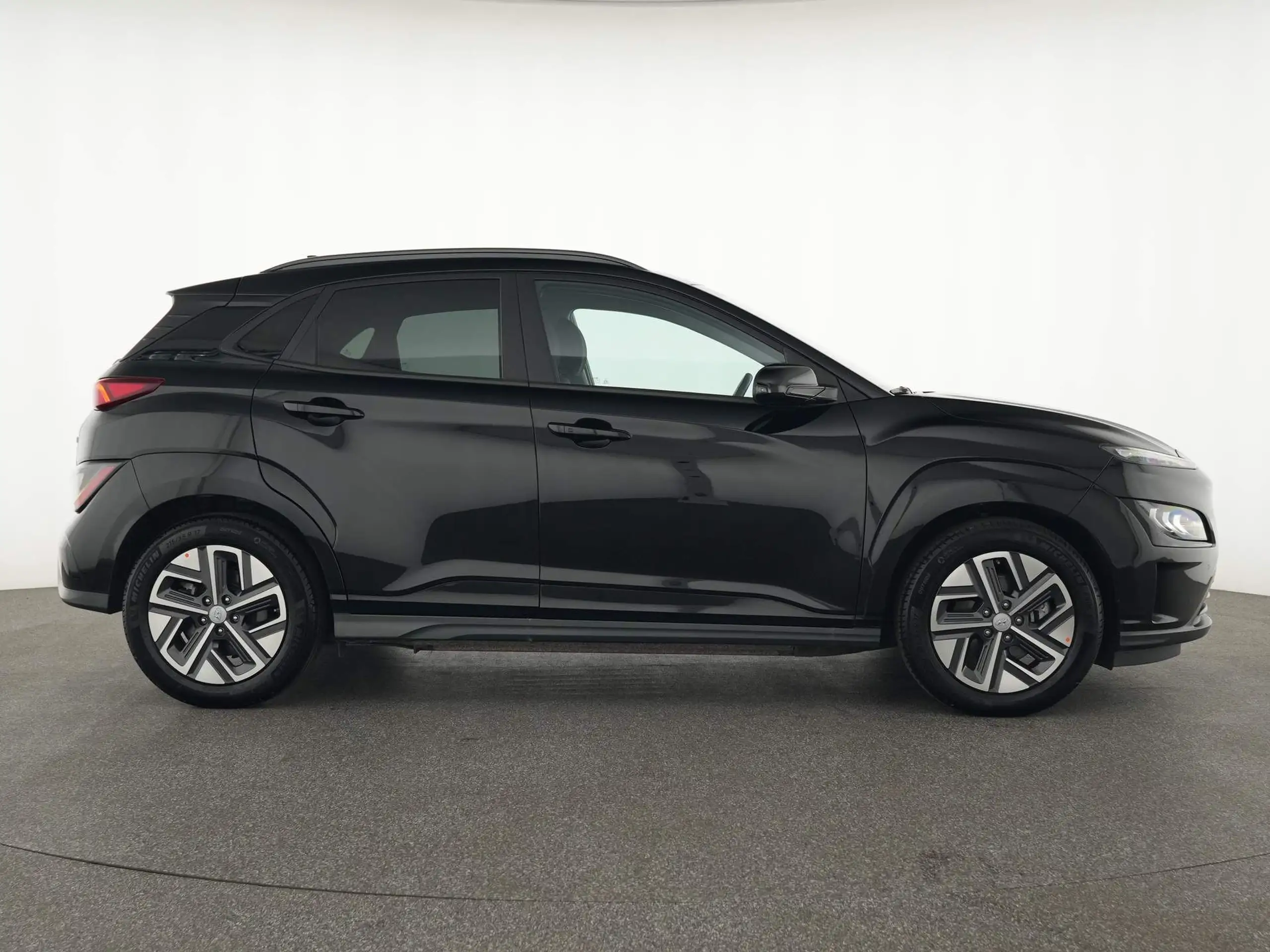 Hyundai - KONA