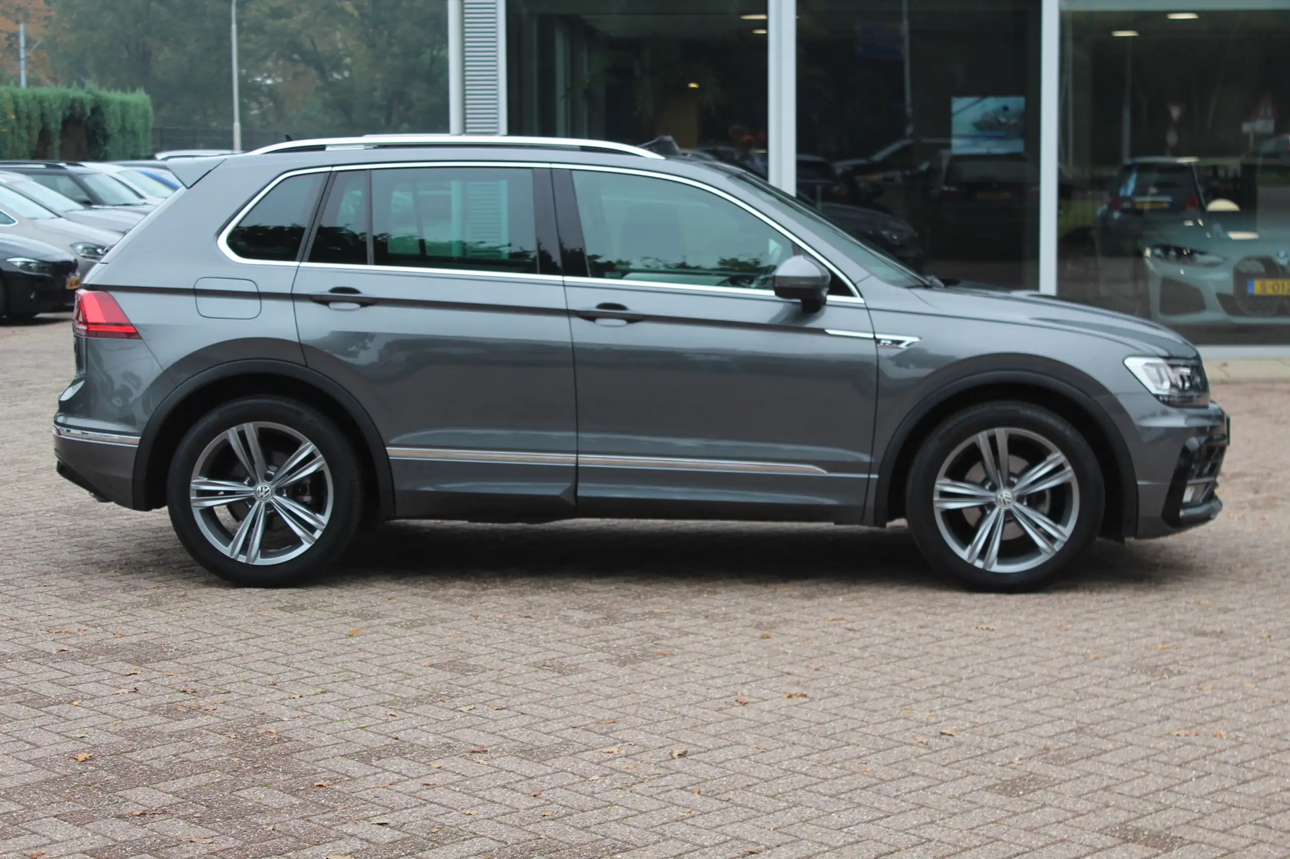 Volkswagen - Tiguan