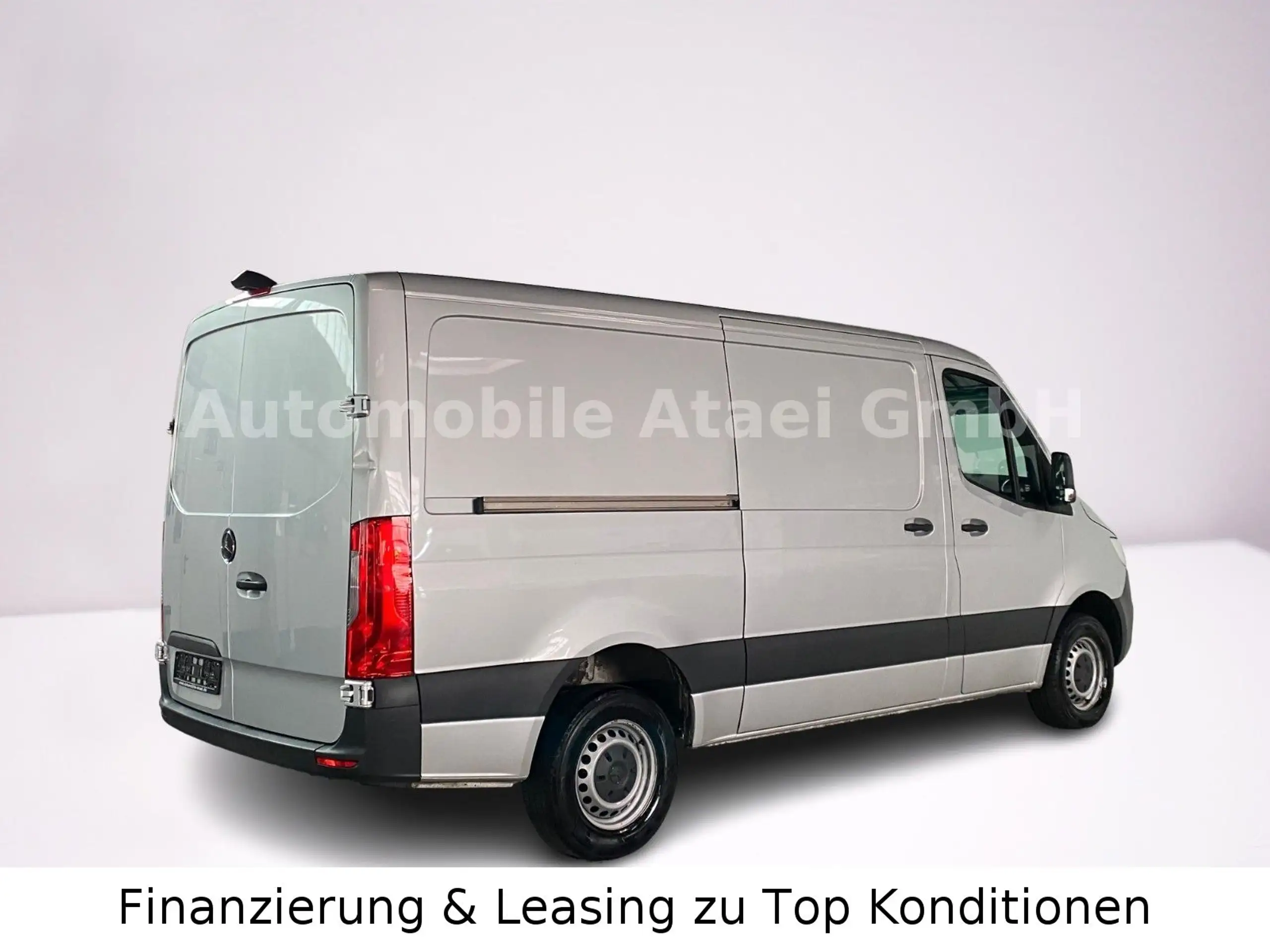 Mercedes-Benz - Sprinter