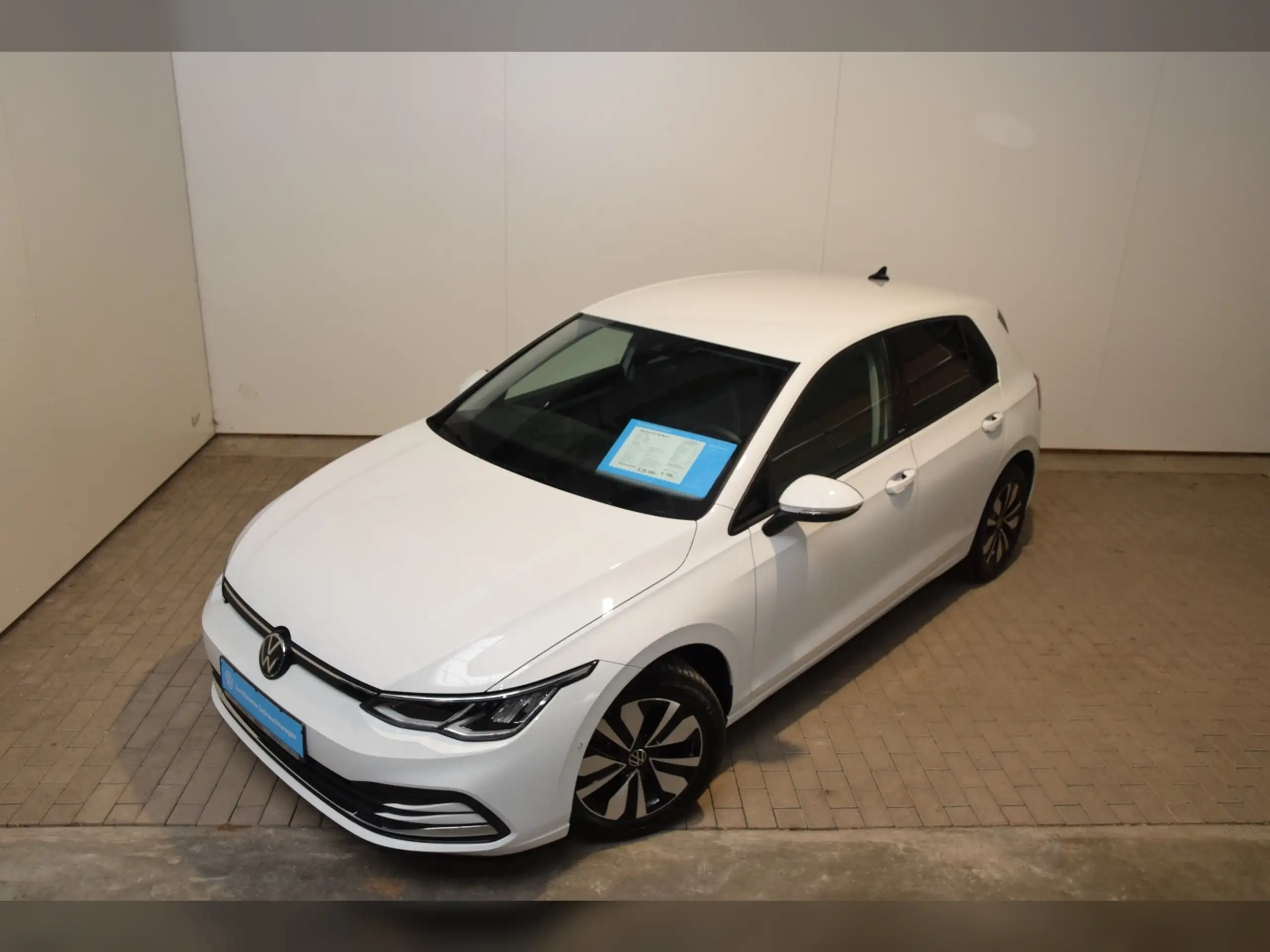 Volkswagen - Golf