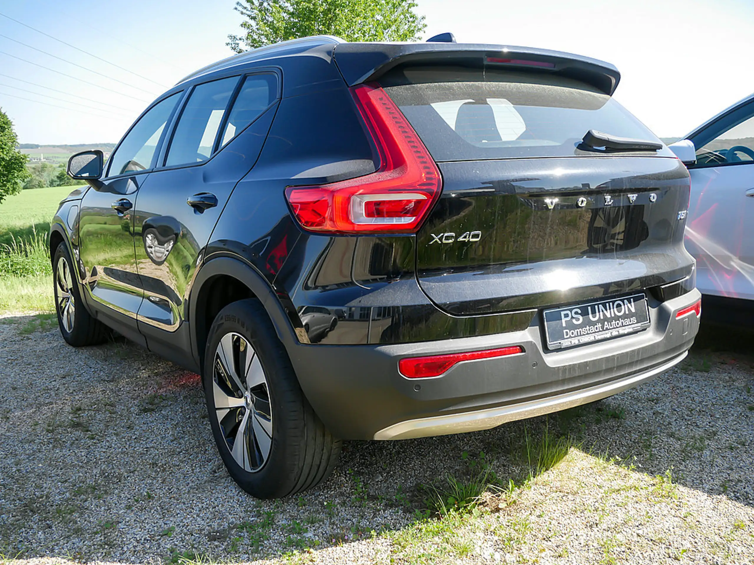 Volvo - XC40