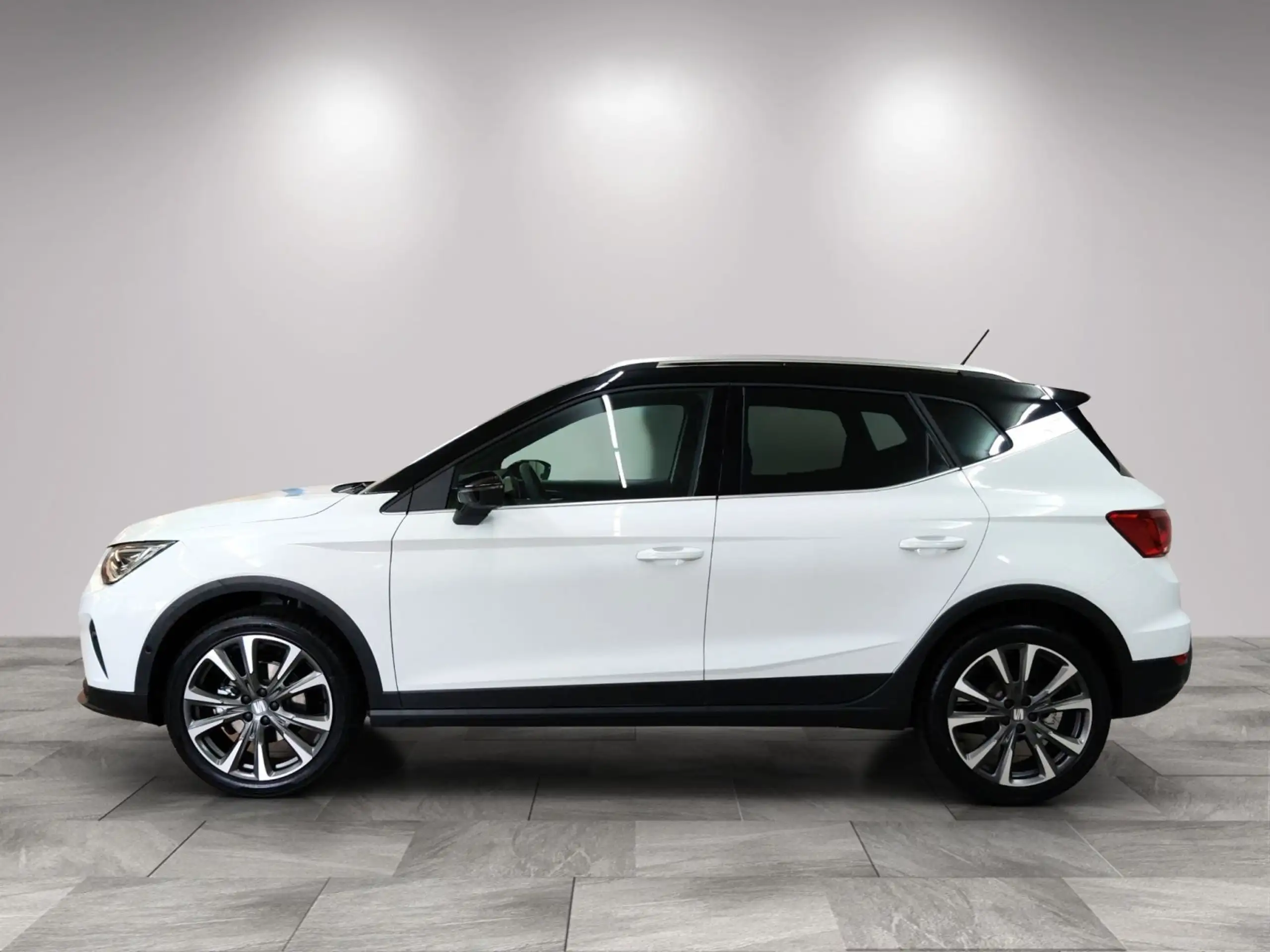 SEAT - Arona