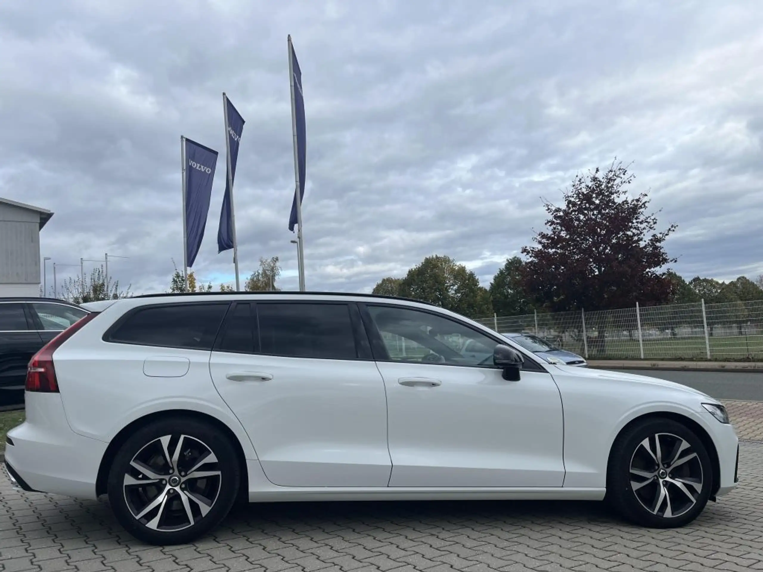 Volvo - V60