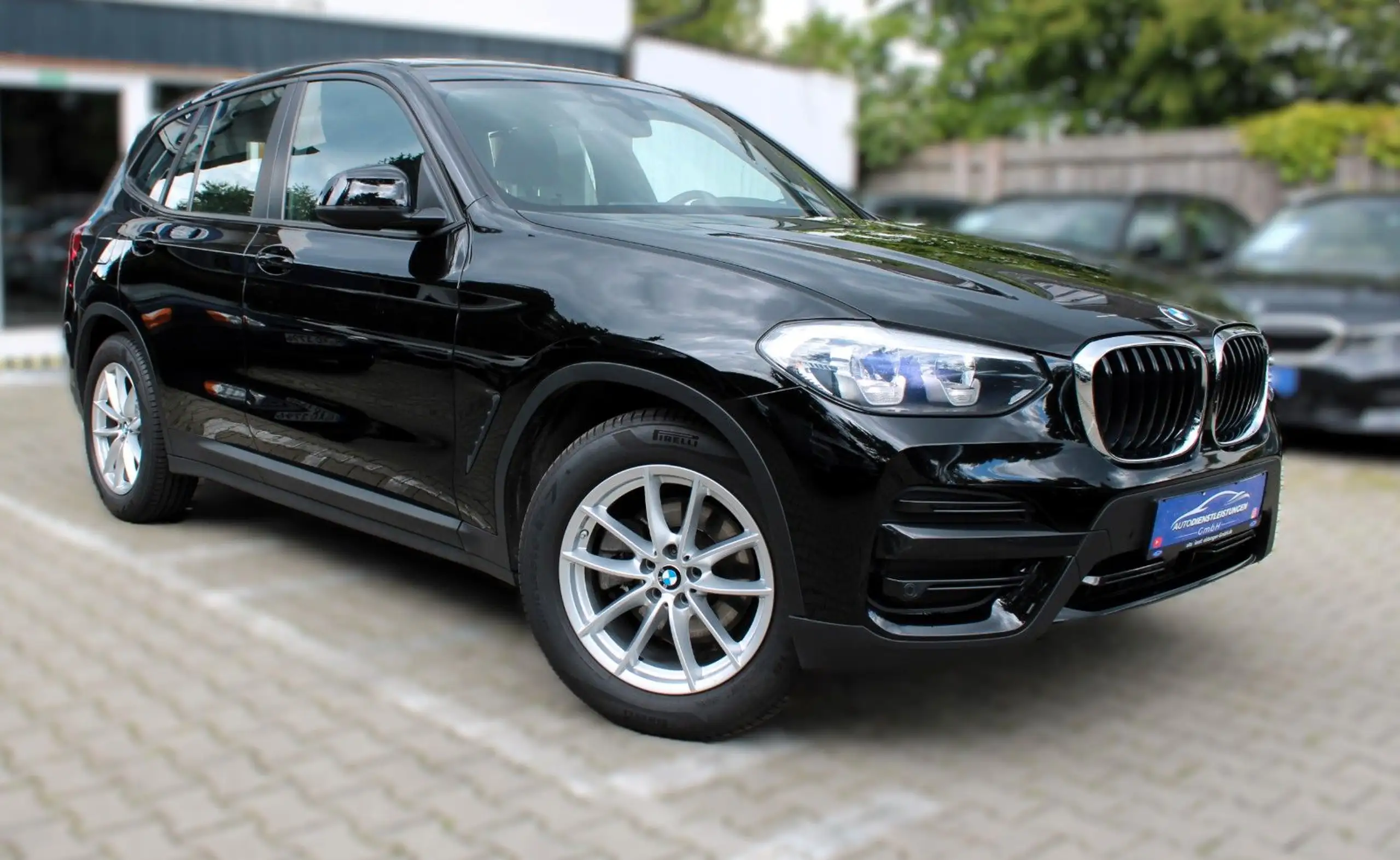 BMW - X3