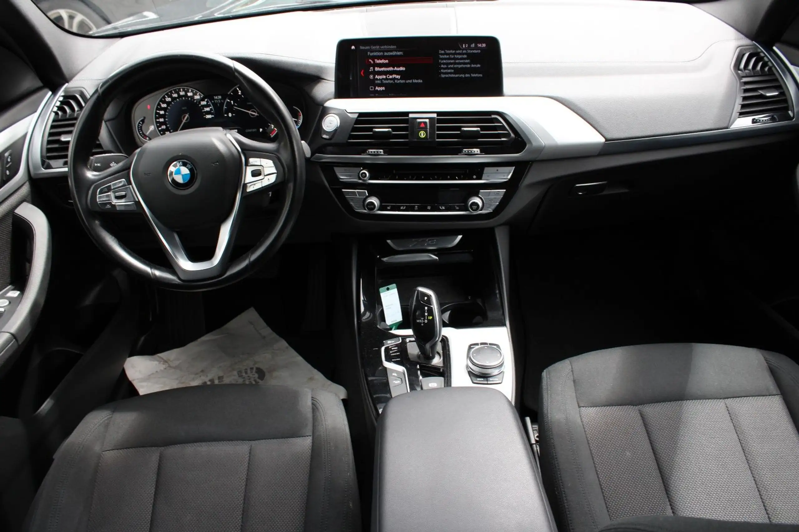 BMW - X3