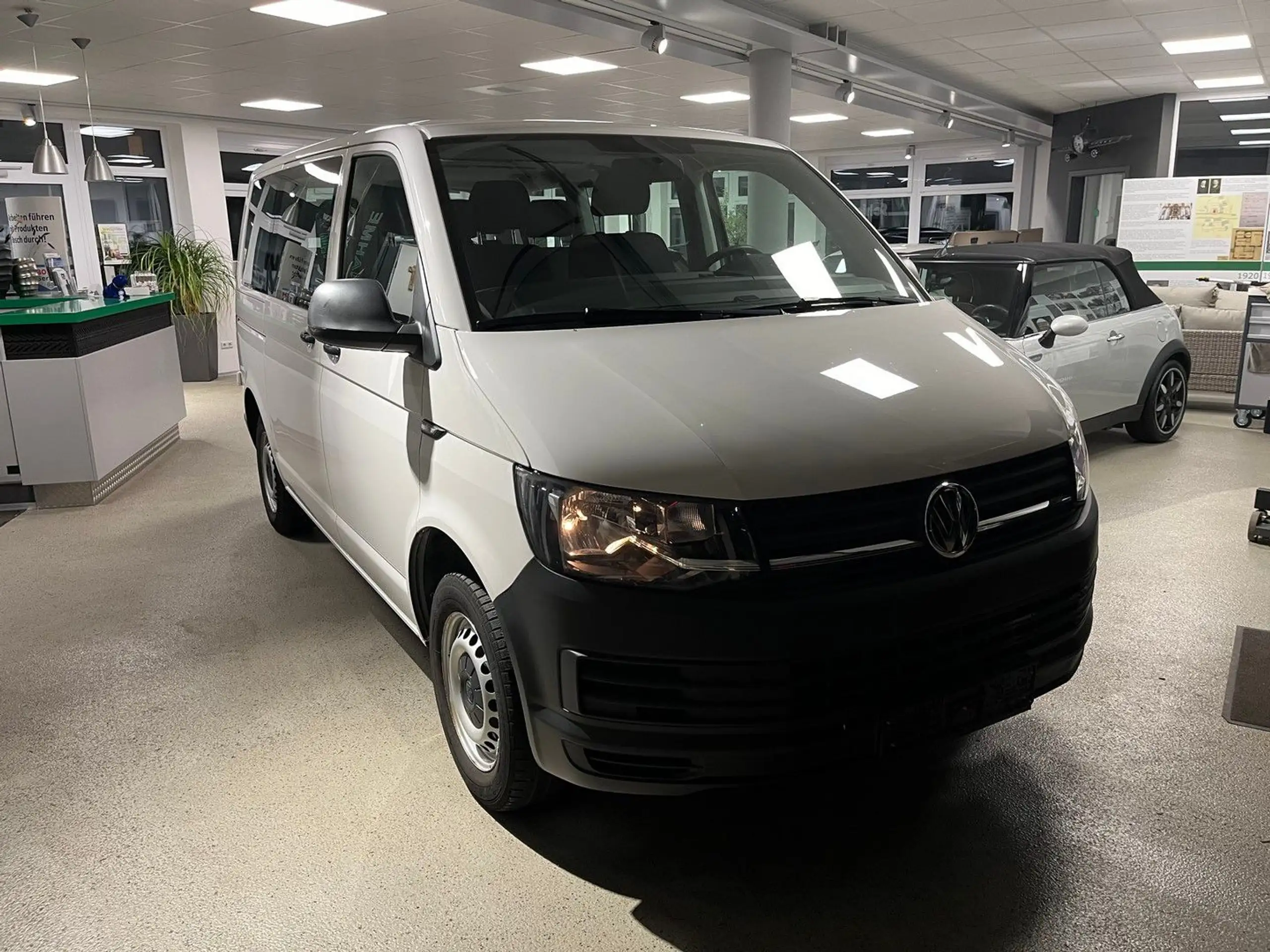 Volkswagen - T6 Transporter