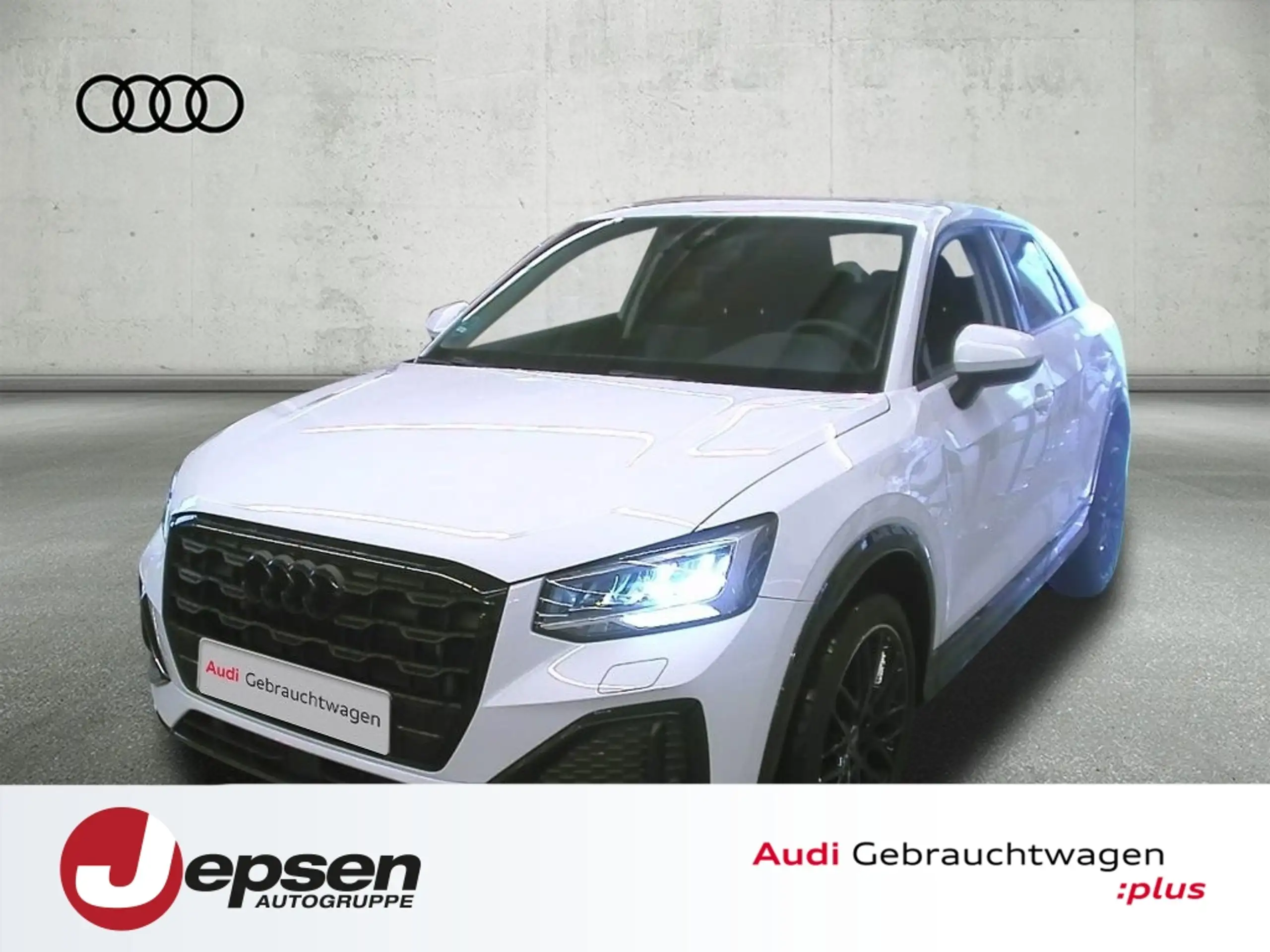 Audi - Q2