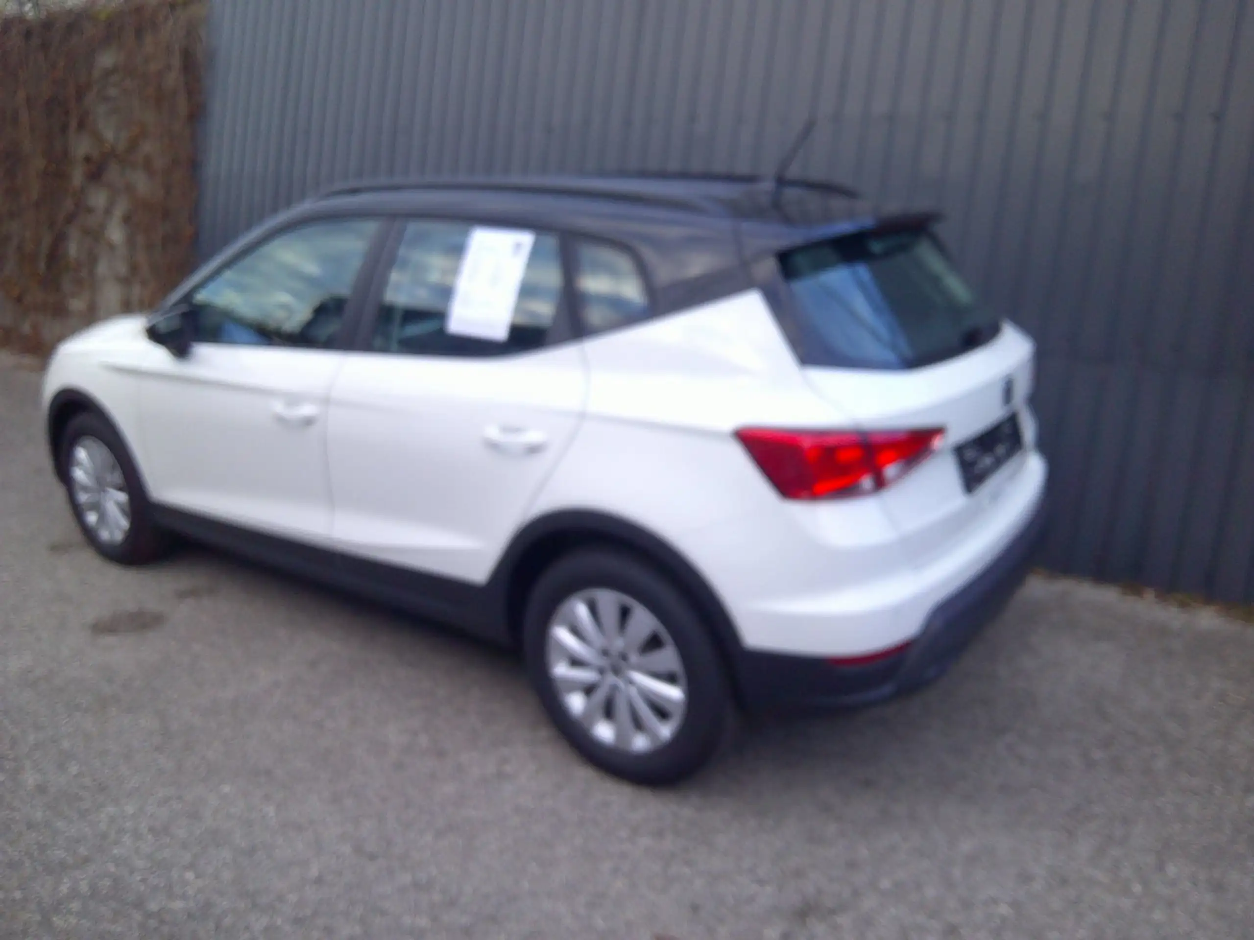 SEAT - Arona