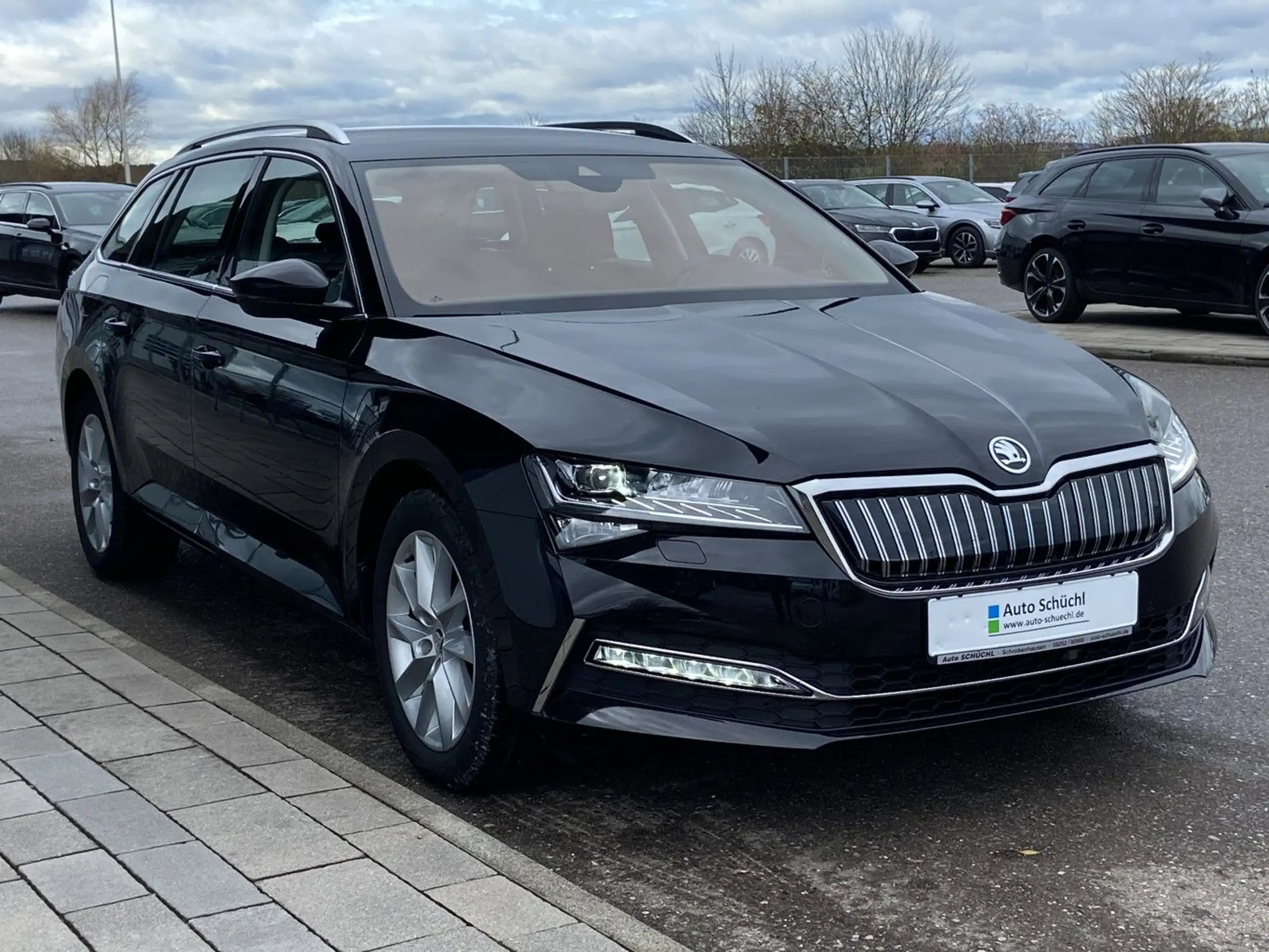 Skoda - Superb