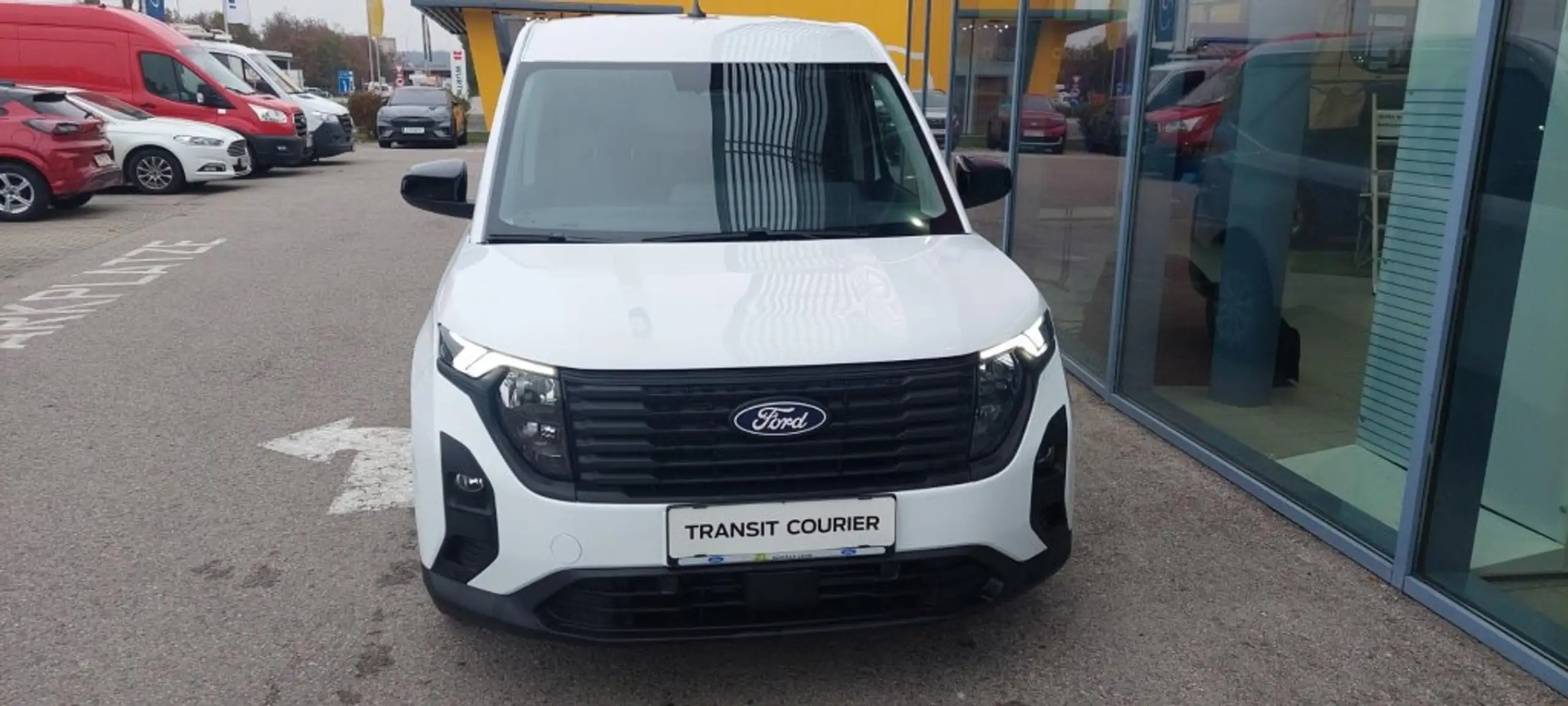 Ford - Transit Courier