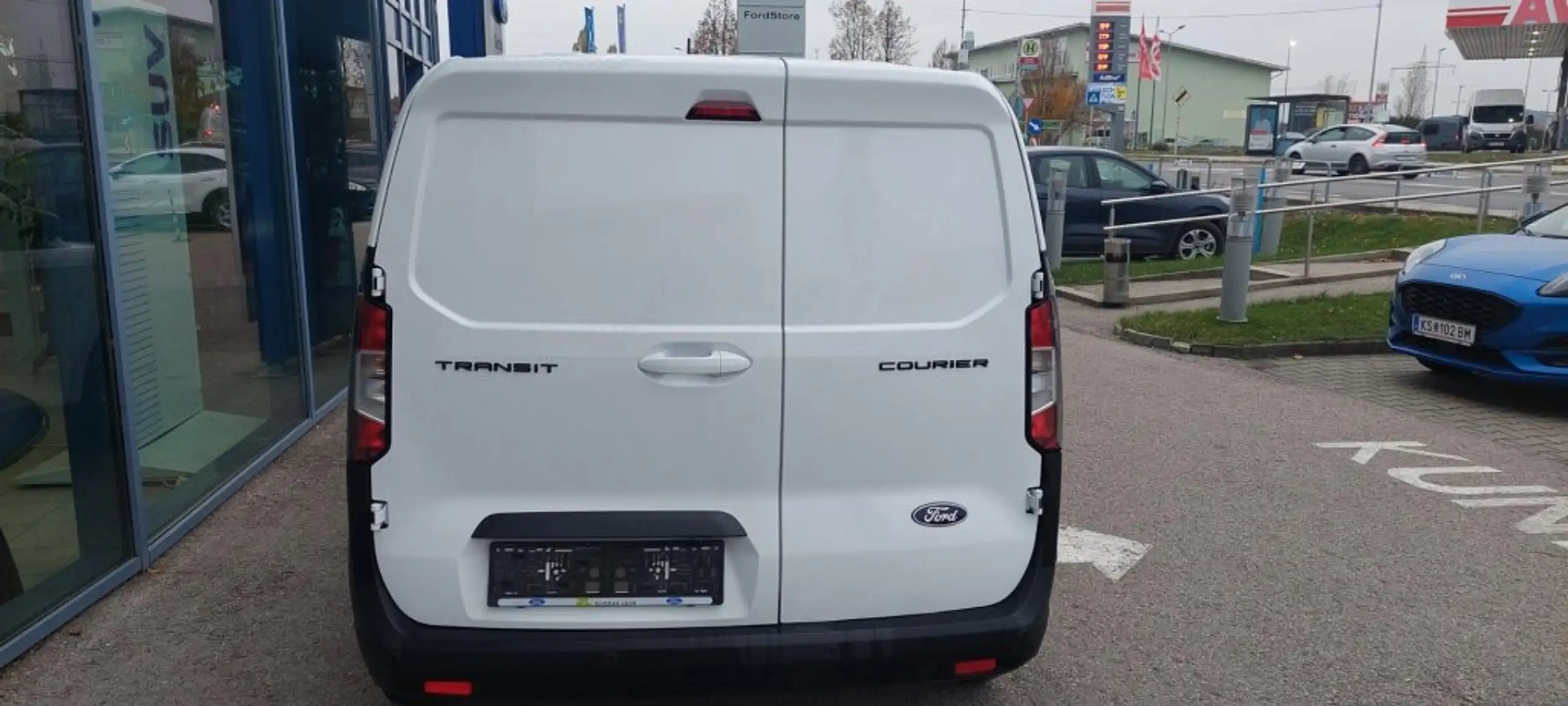 Ford - Transit Courier