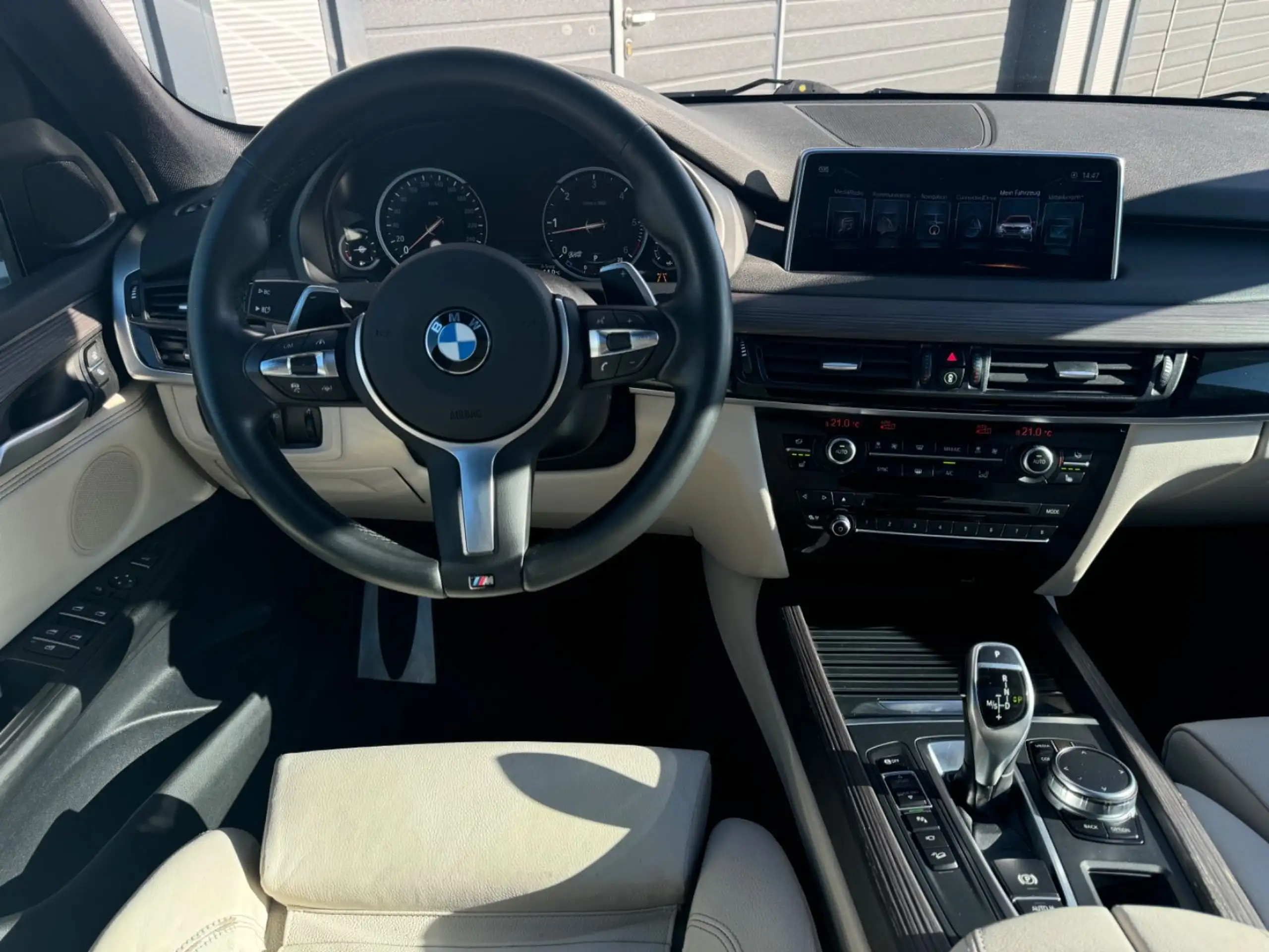 BMW - X5