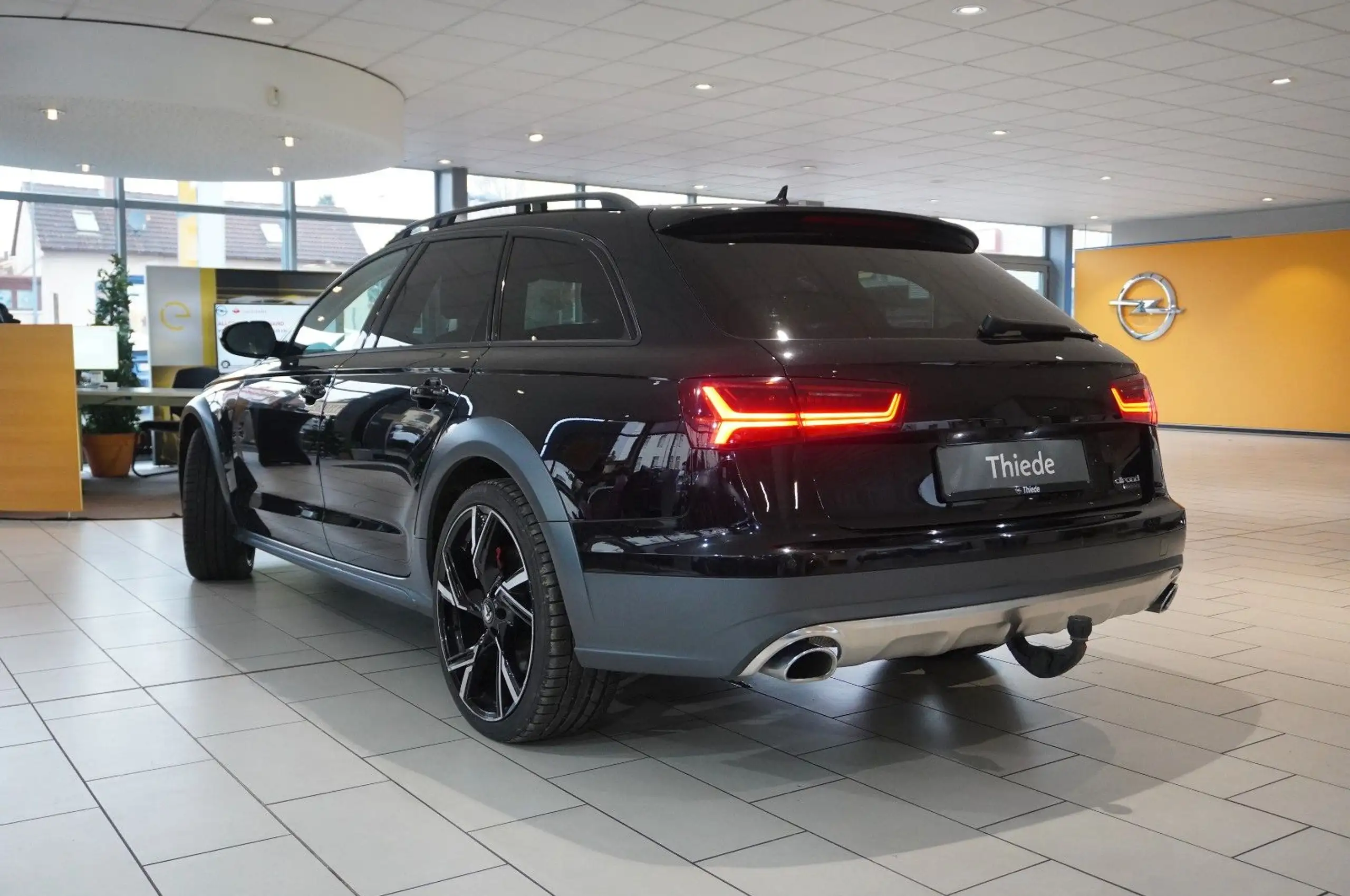 Audi - A6 allroad