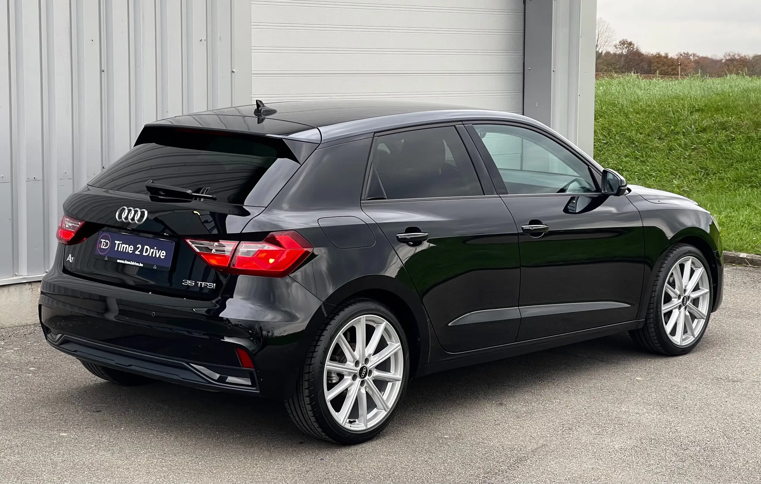 Audi - A1