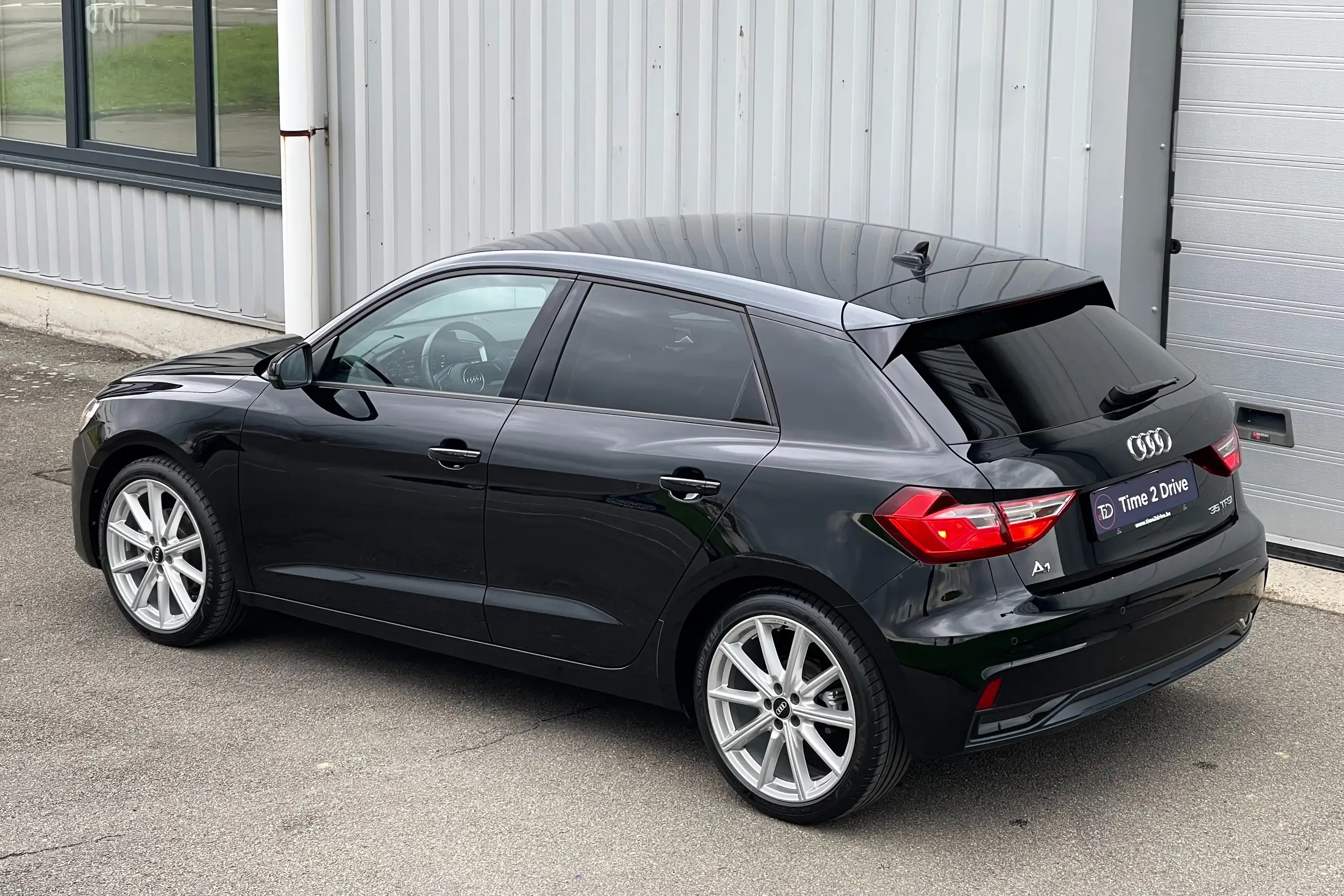 Audi - A1