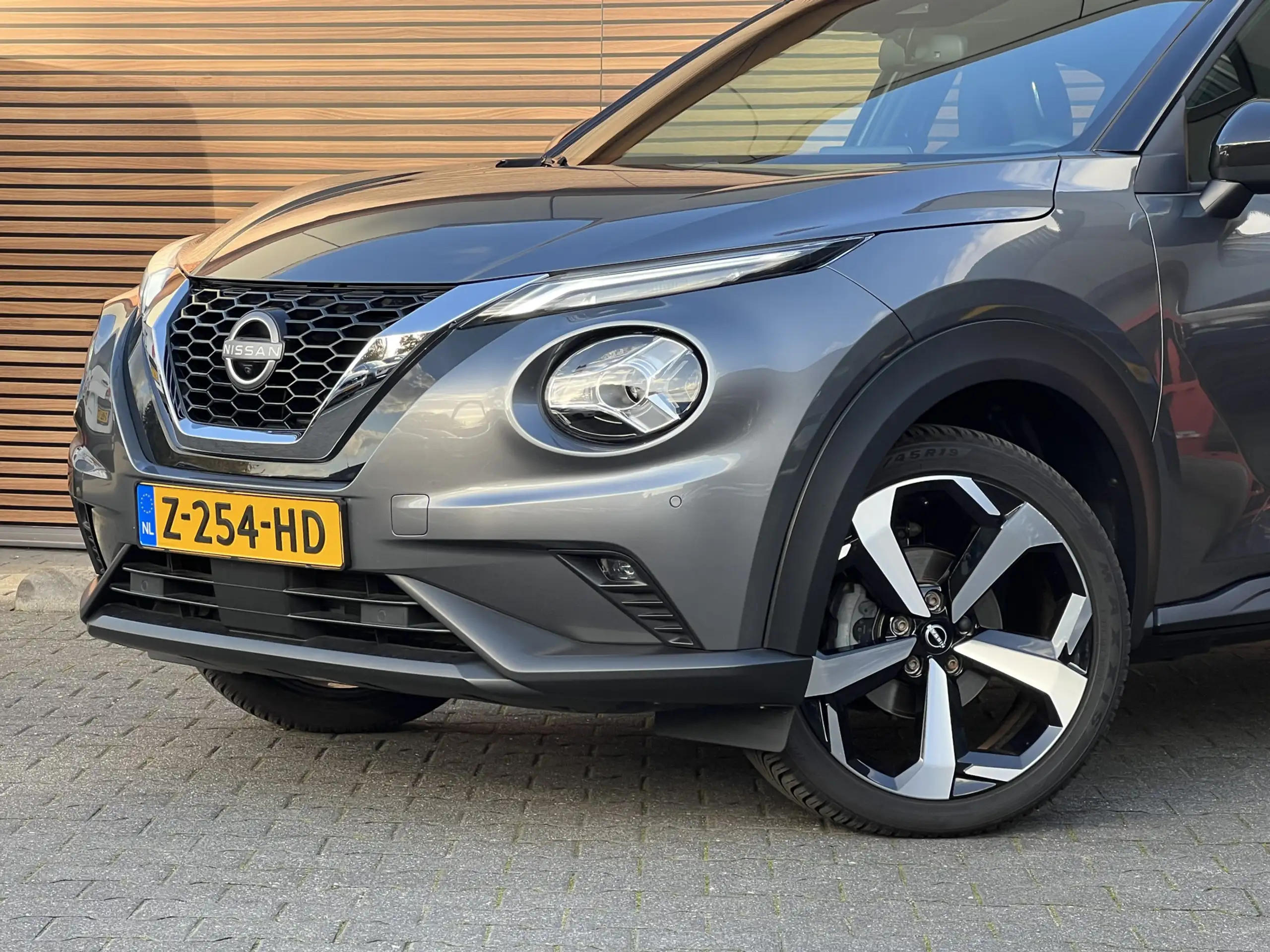 Nissan - Juke