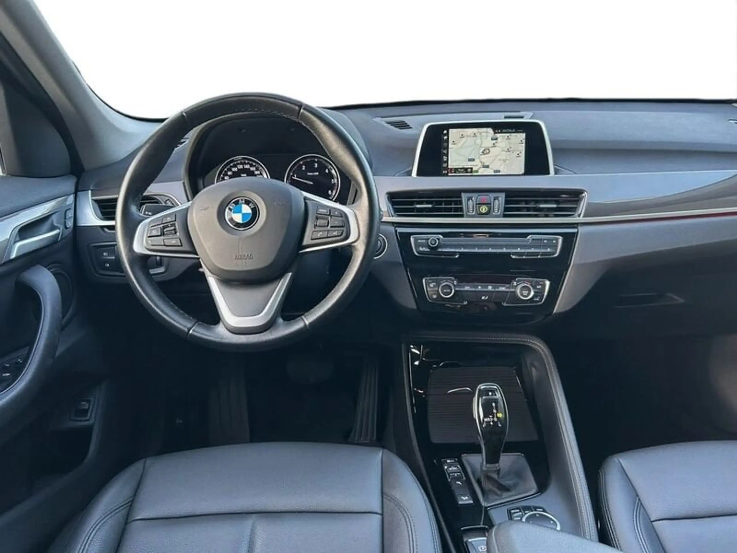 BMW - X1